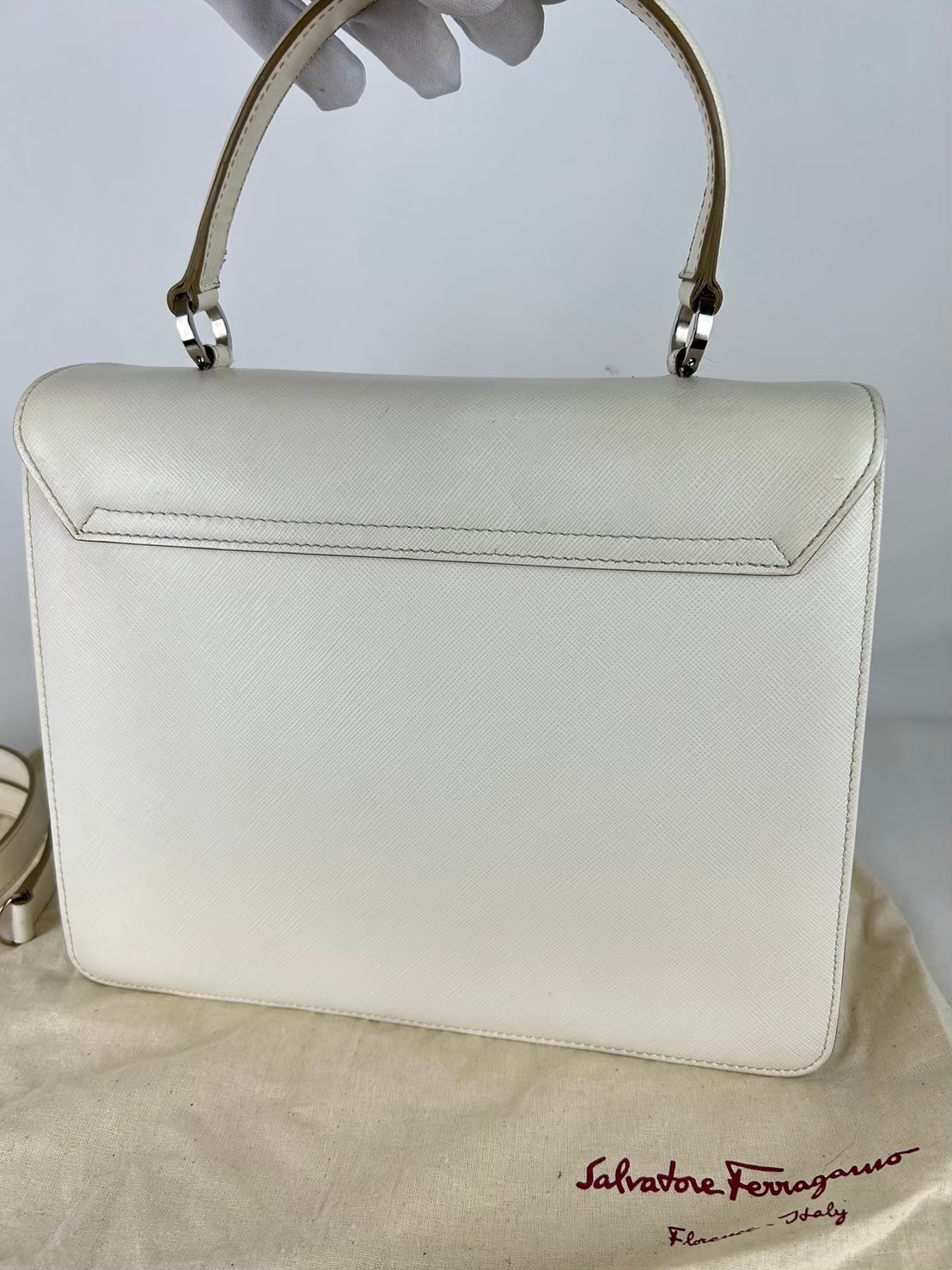 FERRAGAMO Gancion Hand bag - Image 4