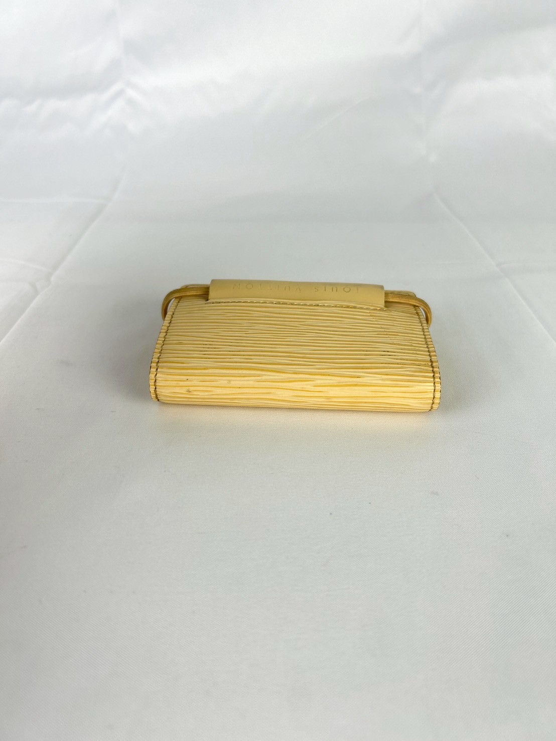 Louis Vuitton Vanilla Epi Wallet Y2010 - Image 3