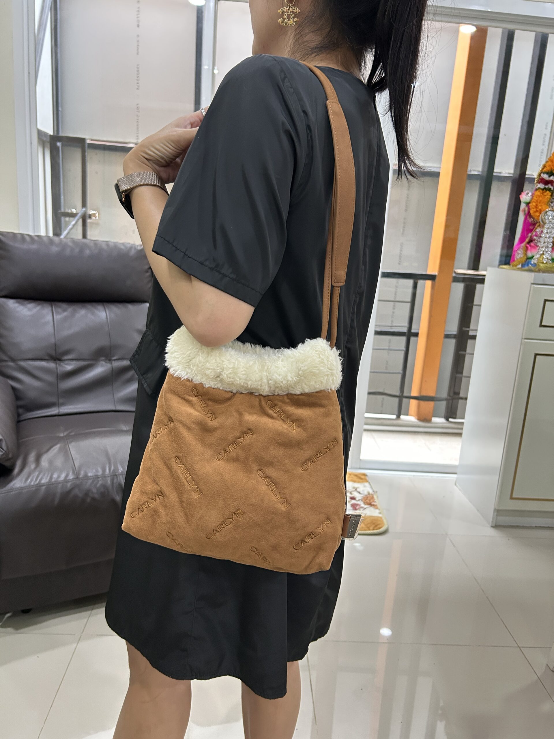 CARLYN Shearling Twee Shoulder Bag - Image 2