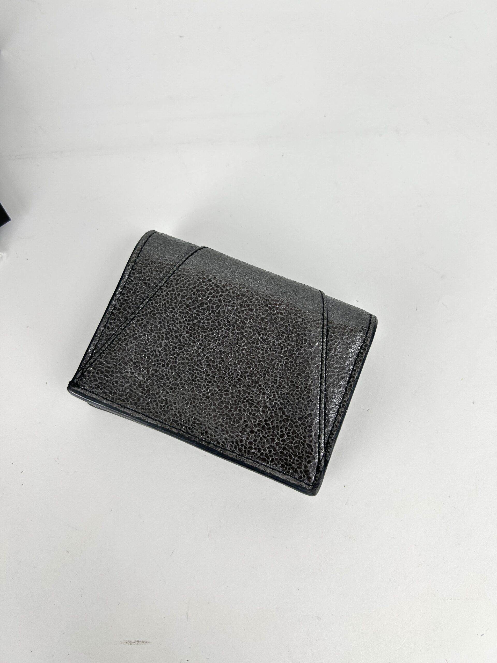 Versace Bifold V Virtus Logo Wallet - Image 3