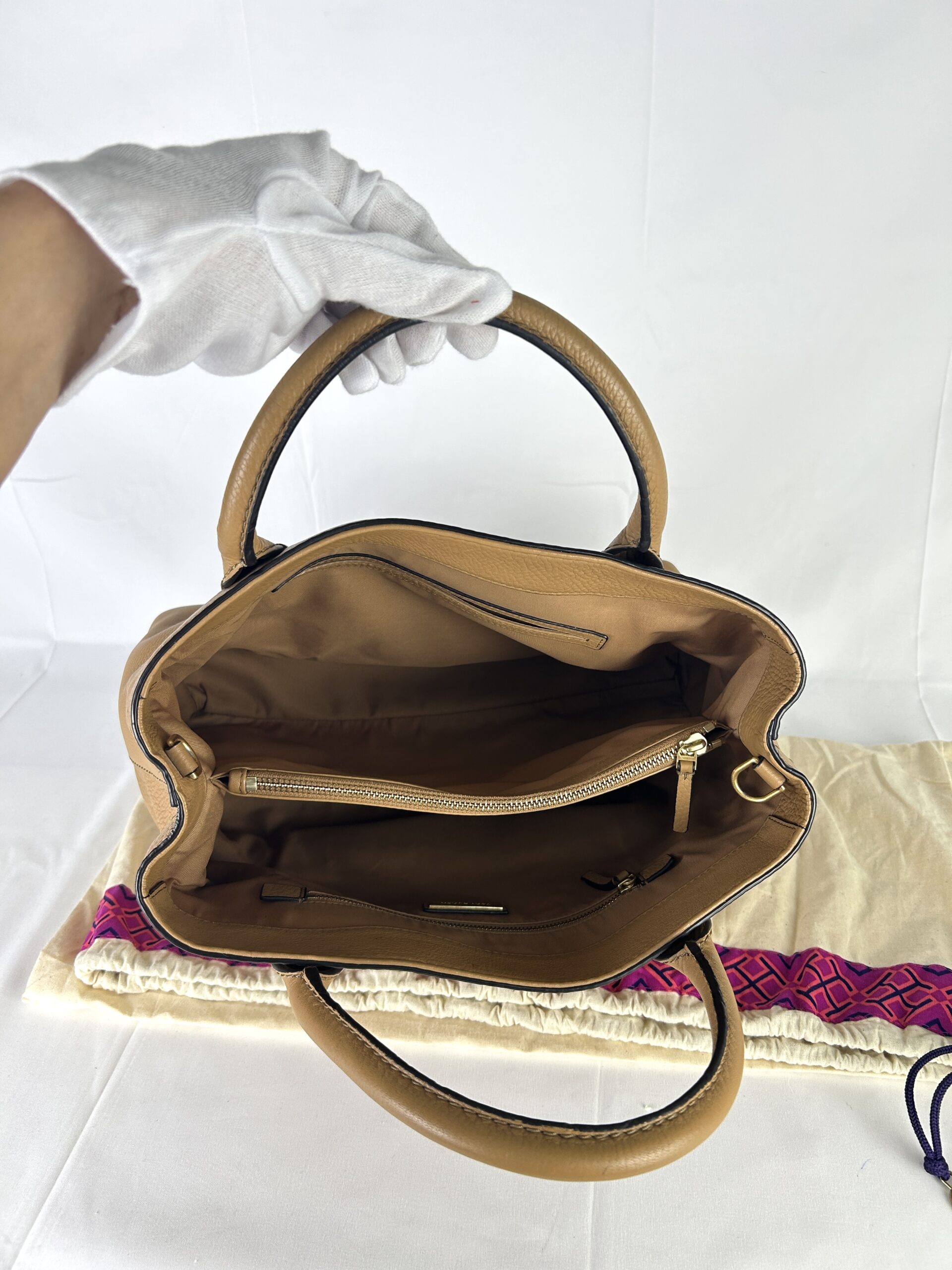 ToryBurch McGraw Triple Compartment Satchel Tote bag - Image 6