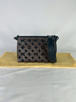 LouisVuitton Monogram Tuffetage Triangle Monogram bag Y 2019