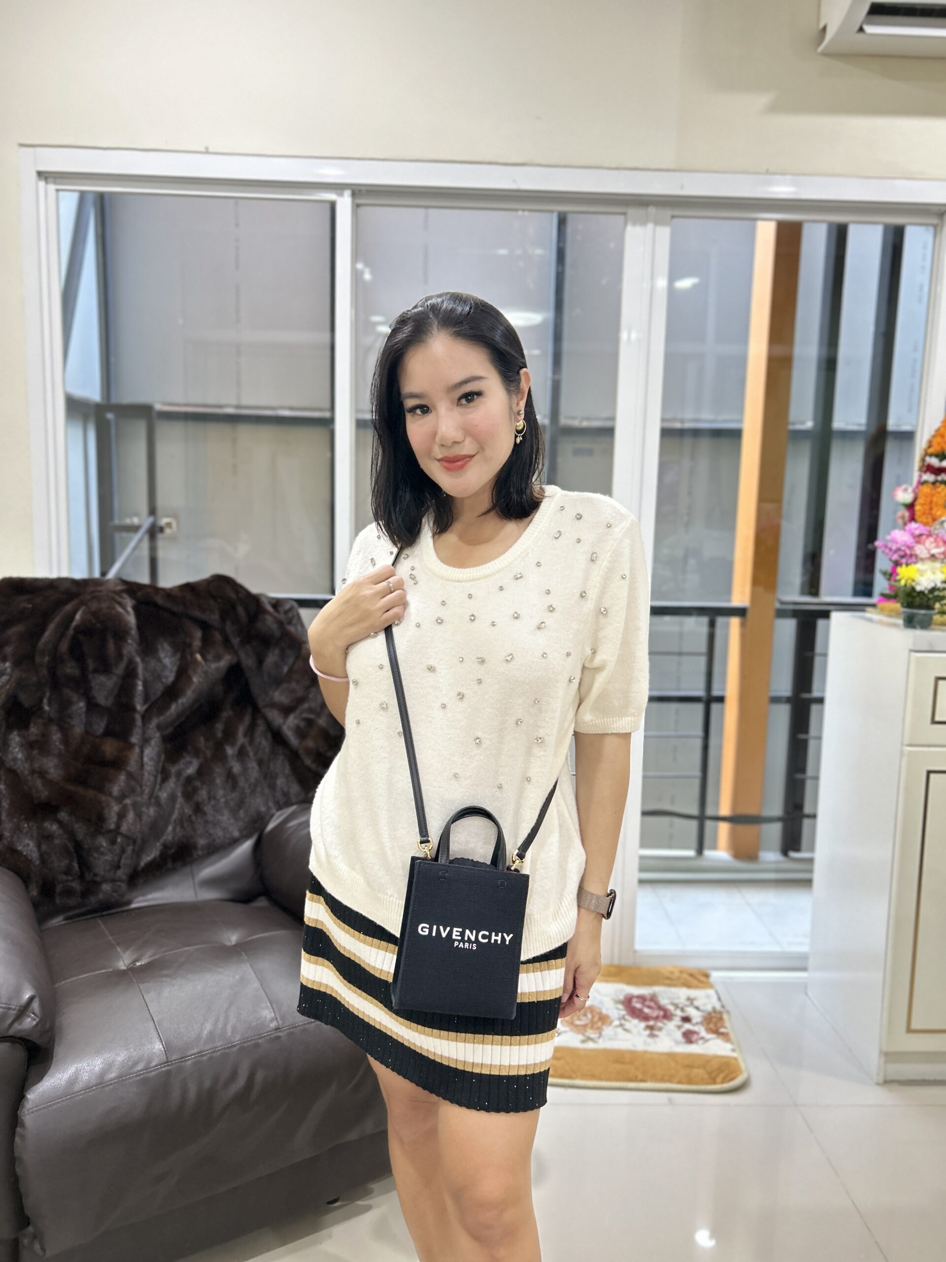 Givenchy Mini G Tote bag Y2022 - Image 2