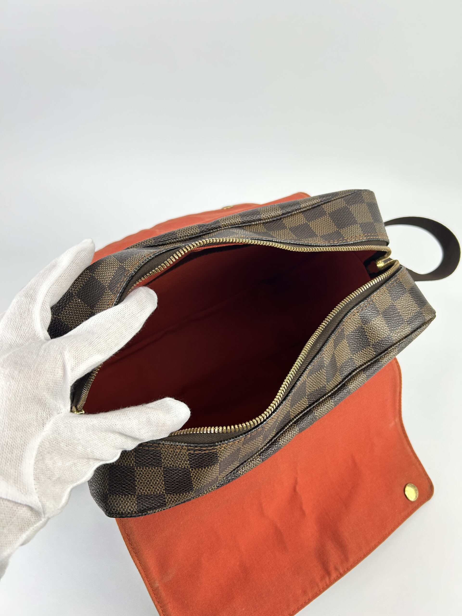 LouisVuitton Naviglio Messenger Damier bag Y2004 - Image 6