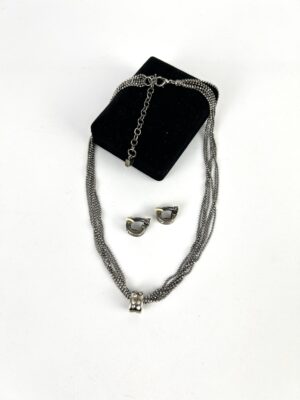 Givenchy Set Necklace &Earrings