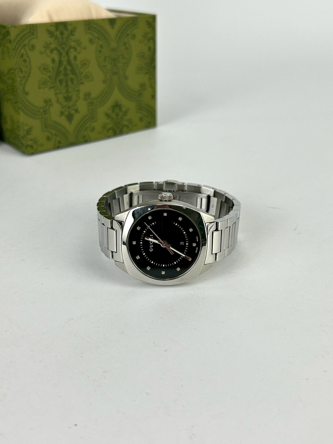 Gucci GG2570 Diamonds Dial Watch - Image 3