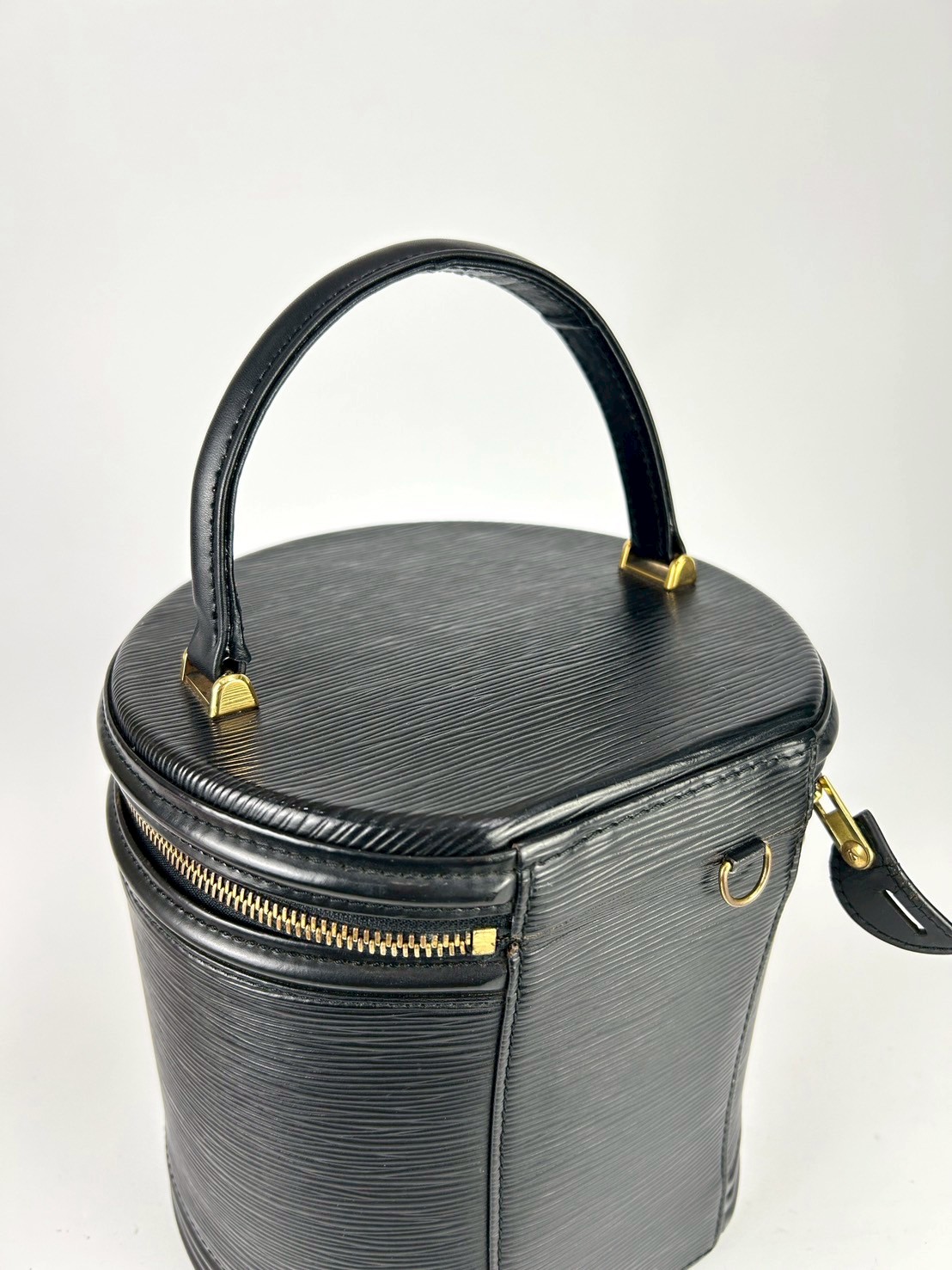LouisVuitton Epi Cannes Bucket bag Y1994 - Image 5