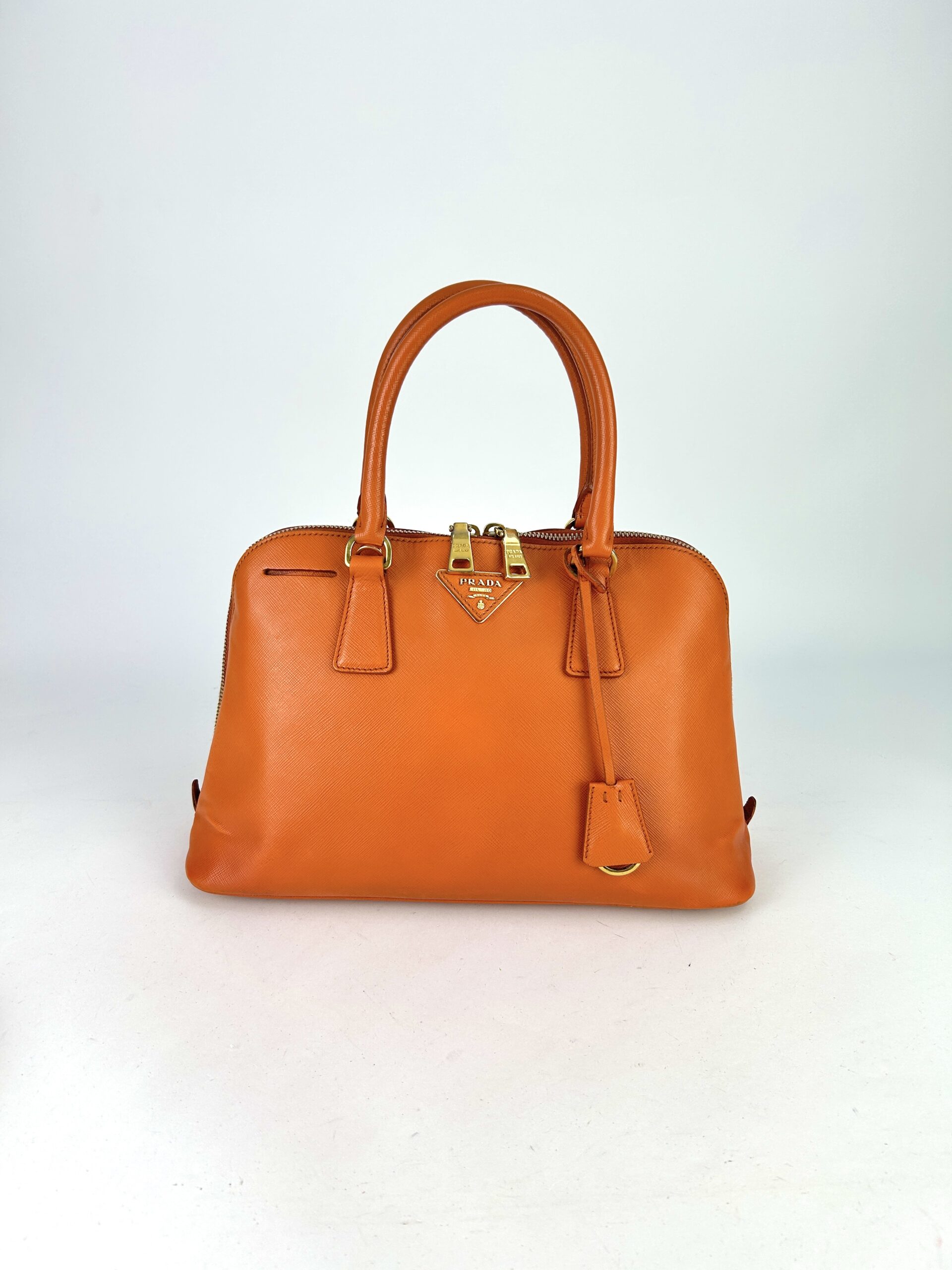 Prada Alma Lix Saffiano Handler bag - Image 3