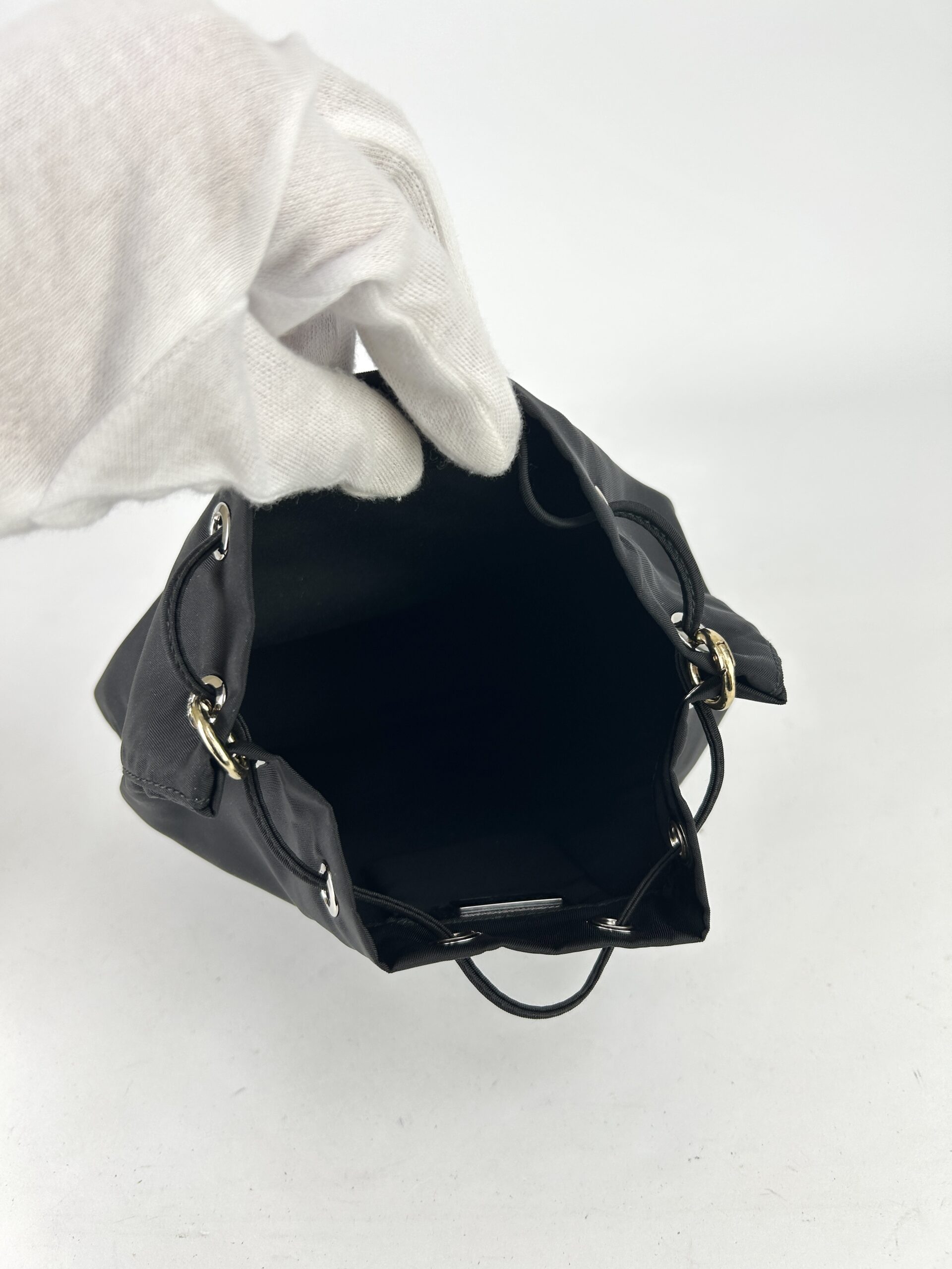 Prada Re-Nylon Bucket Pouch & Crossbody bag RFID Y2024 - Image 5