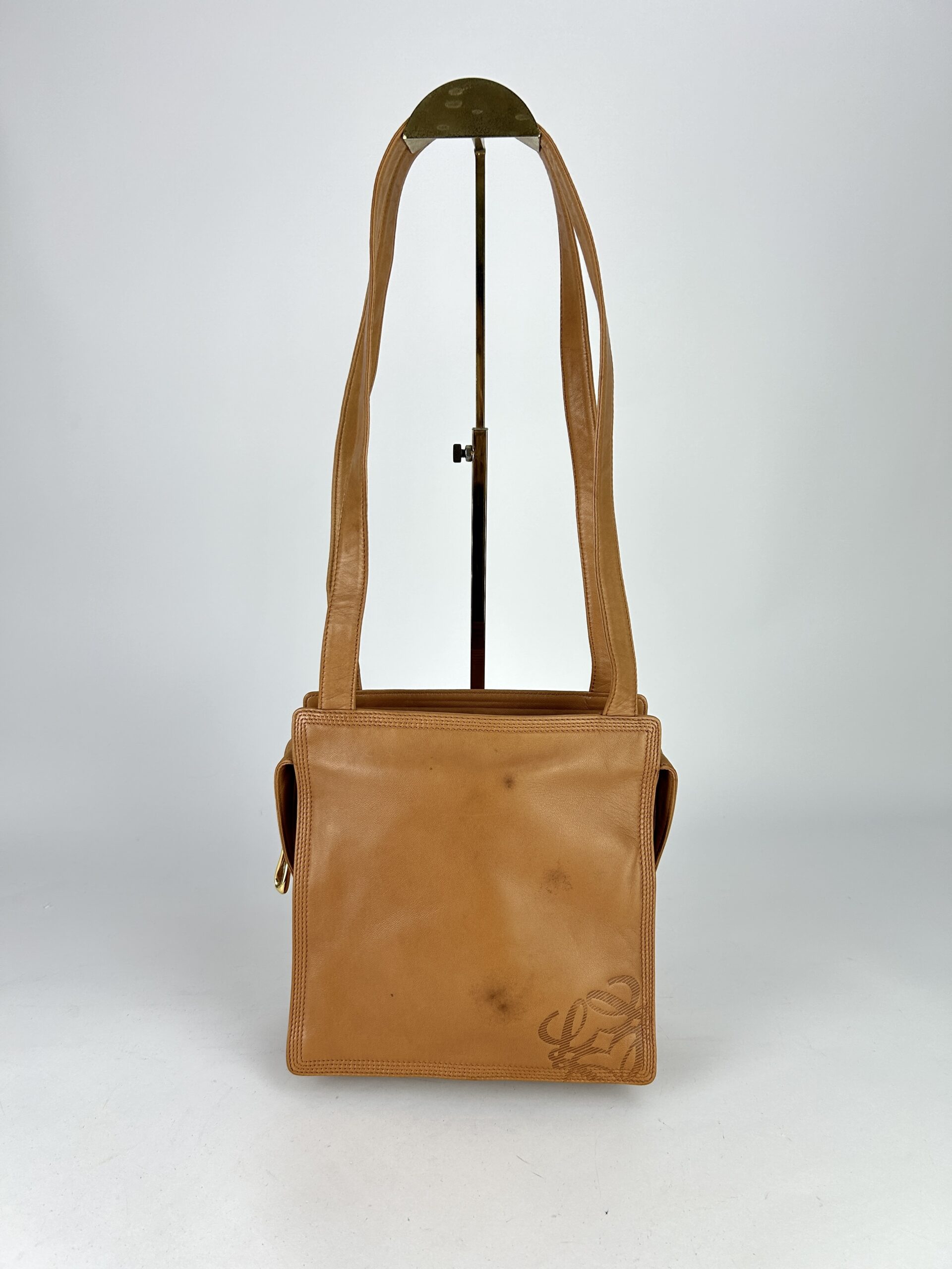 Loewe Anagram tote Shoulder bag - Image 3