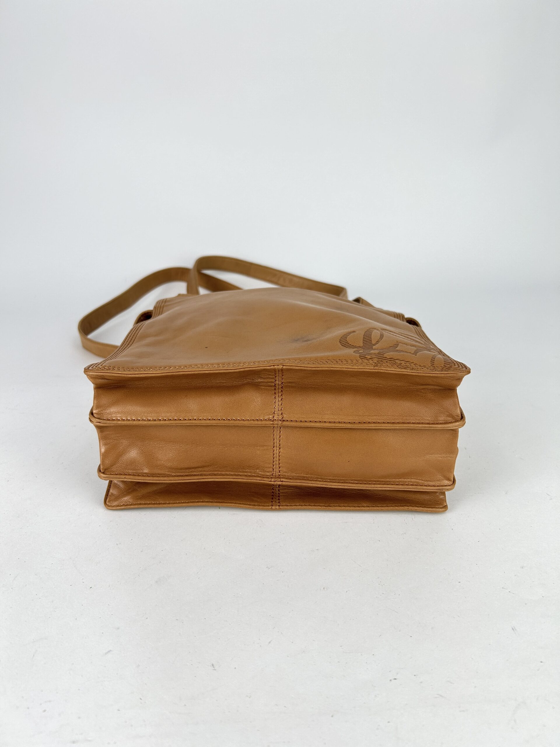 Loewe Anagram tote Shoulder bag - Image 4