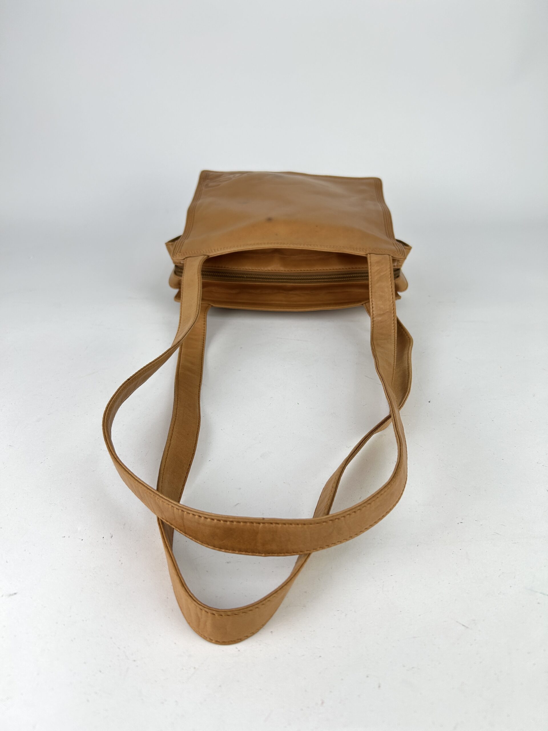 Loewe Anagram tote Shoulder bag - Image 5