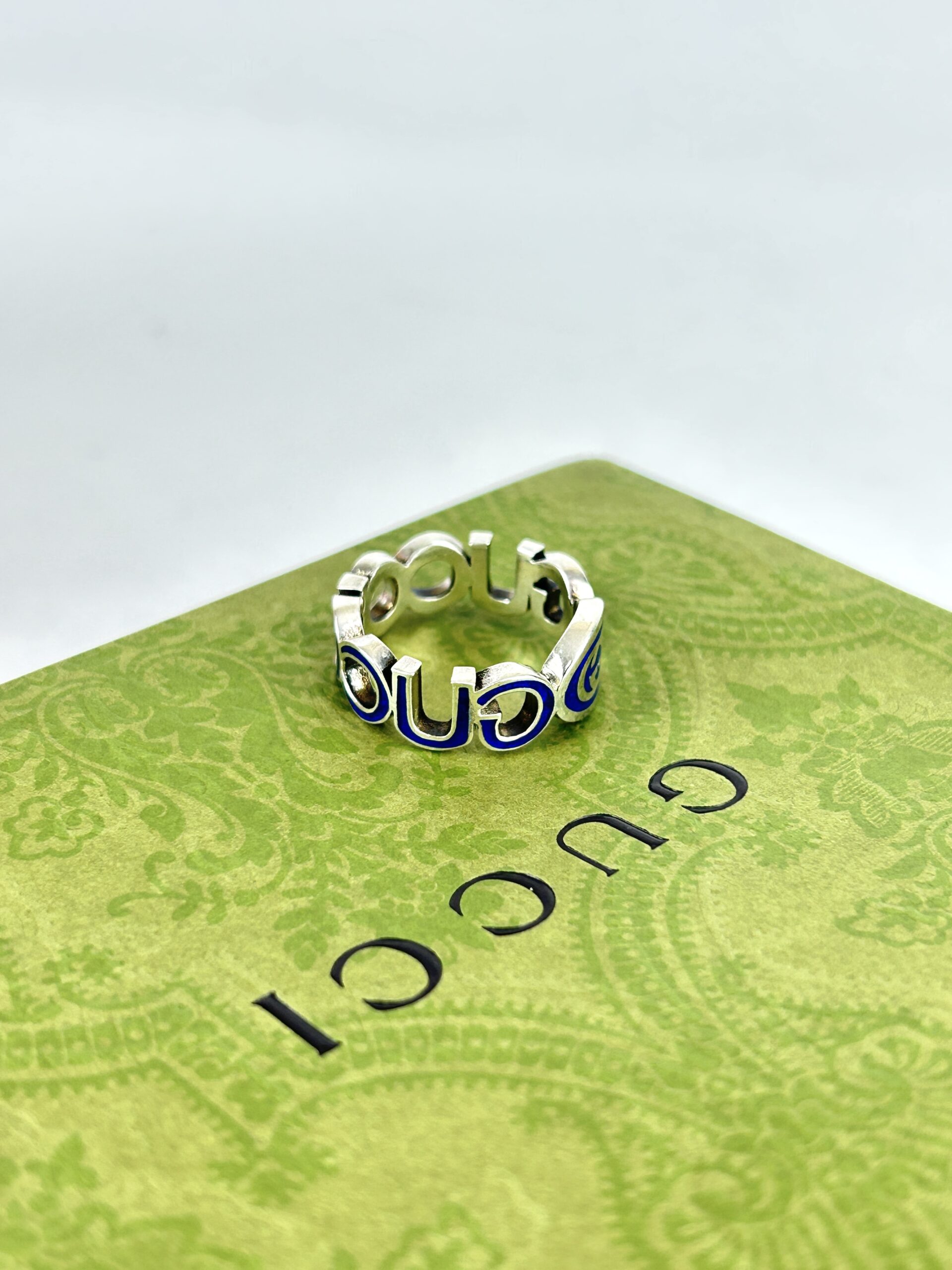 Gucci Sterling Silver Enamel Interlocking G Ring - Image 5