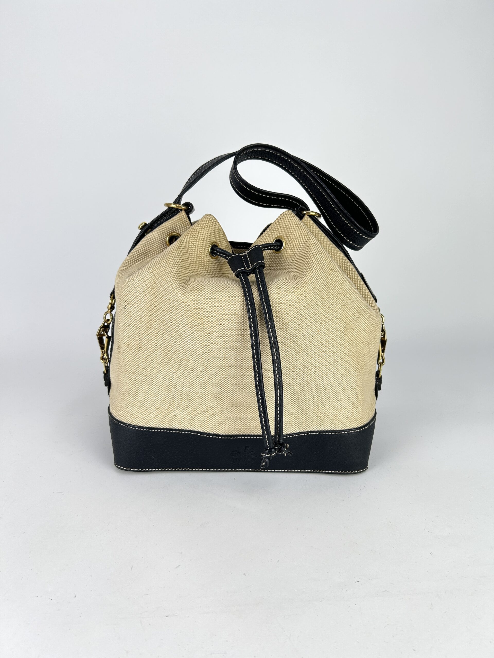 Loewe Bucket bag