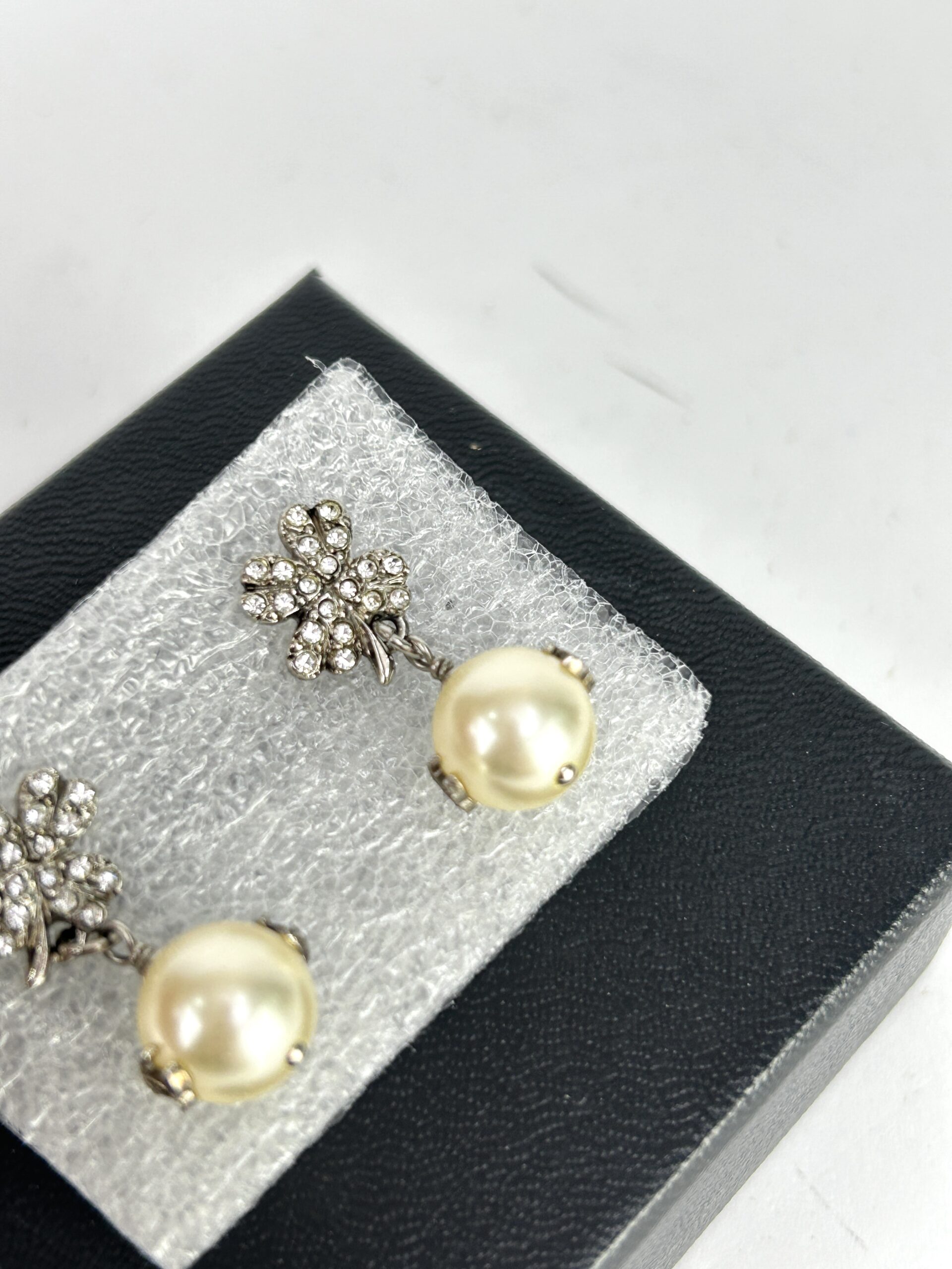 Chanel Logo Cc Clover Rhinestone Pearl Dangle Earrings - Image 3