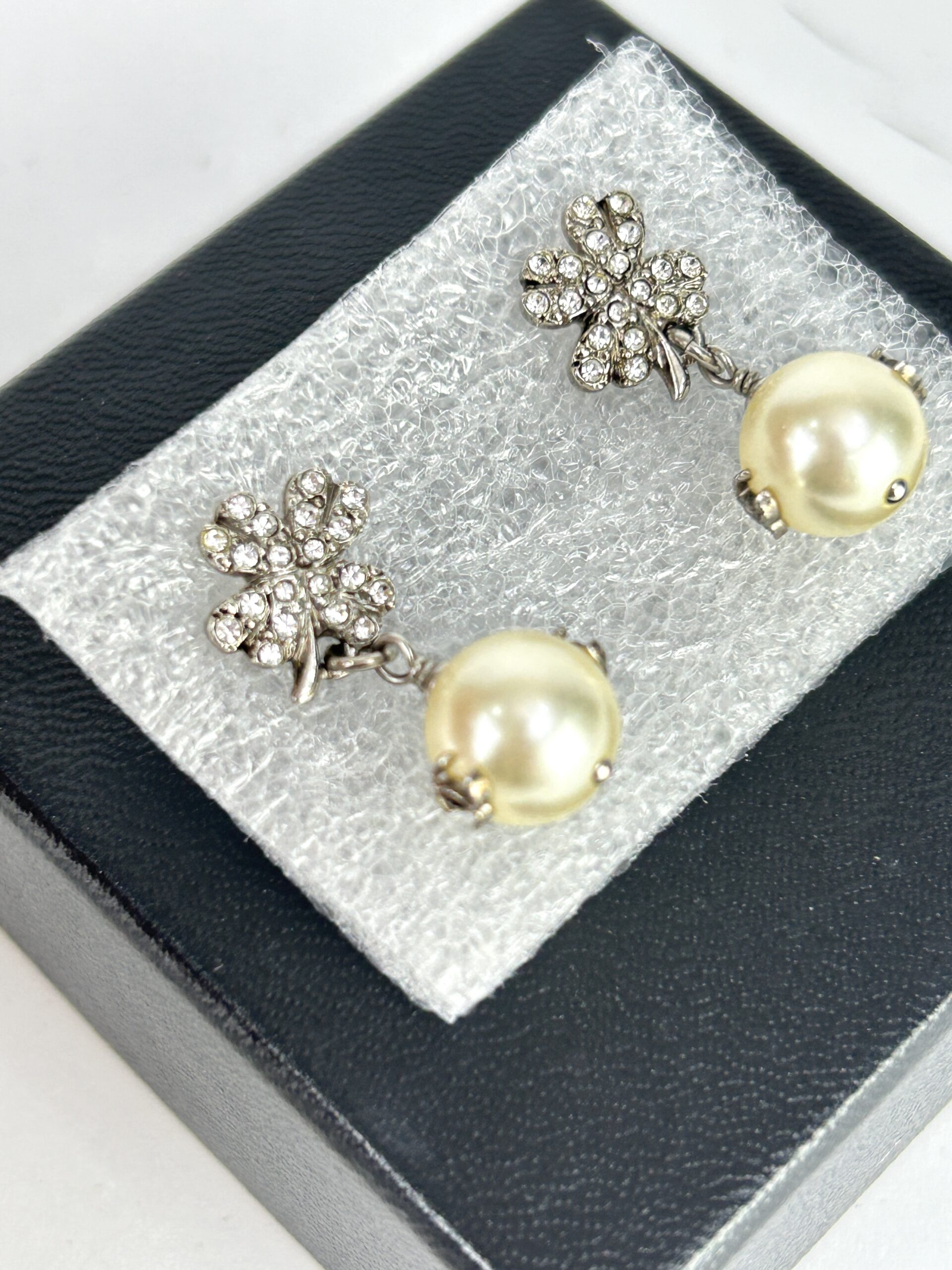Chanel Logo Cc Clover Rhinestone Pearl Dangle Earrings - Image 4