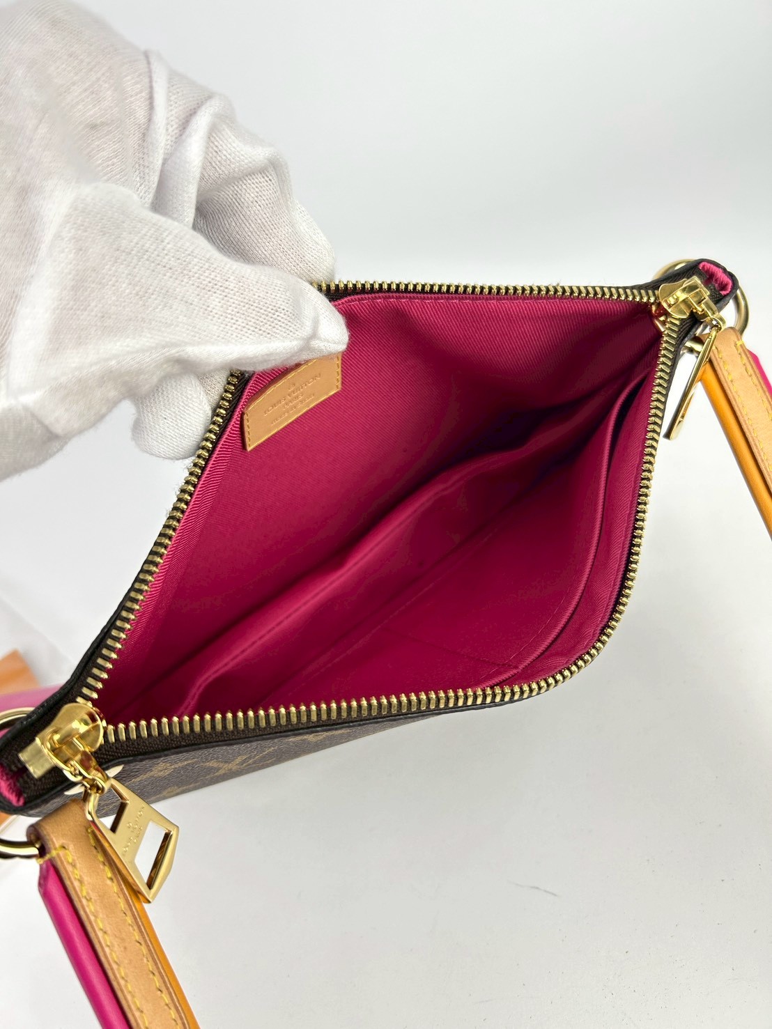 LouisVuitton Lorette Monogram Crossbody bag Y2017 - Image 6