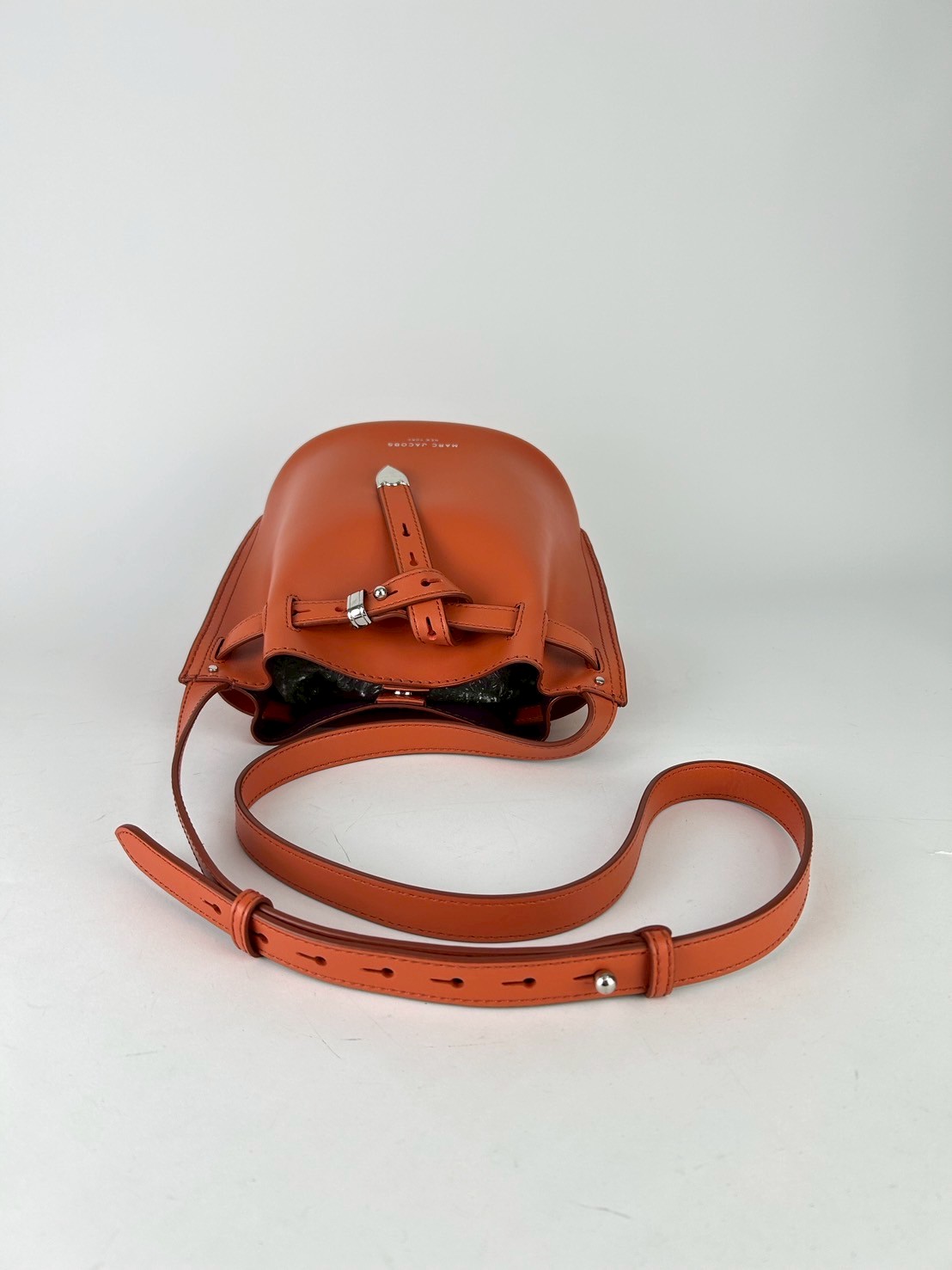 Marc Jacobs Small The Bucket Crossbody bag - Image 5