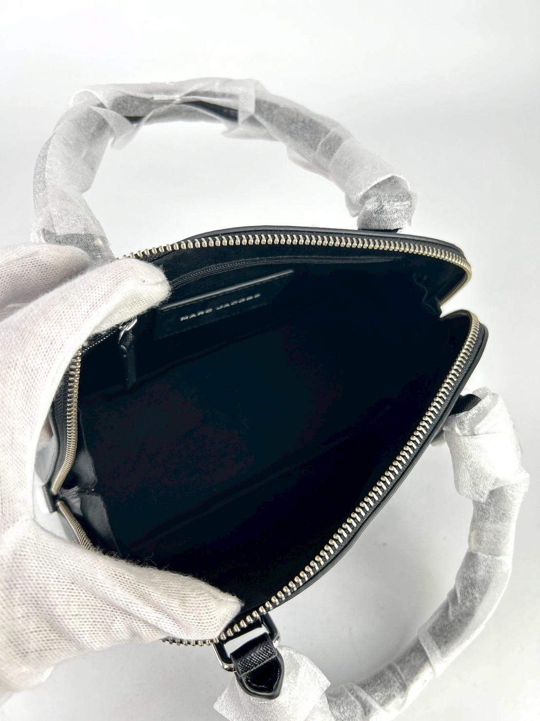 Marc Jacobs The Trademarc Small Dome Bag - Image 6