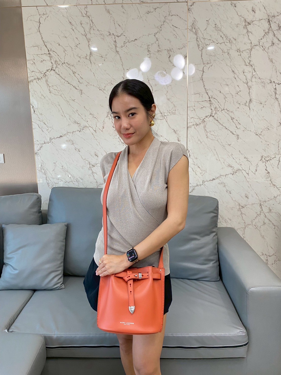 Marc Jacobs Small The Bucket Crossbody bag - Image 2