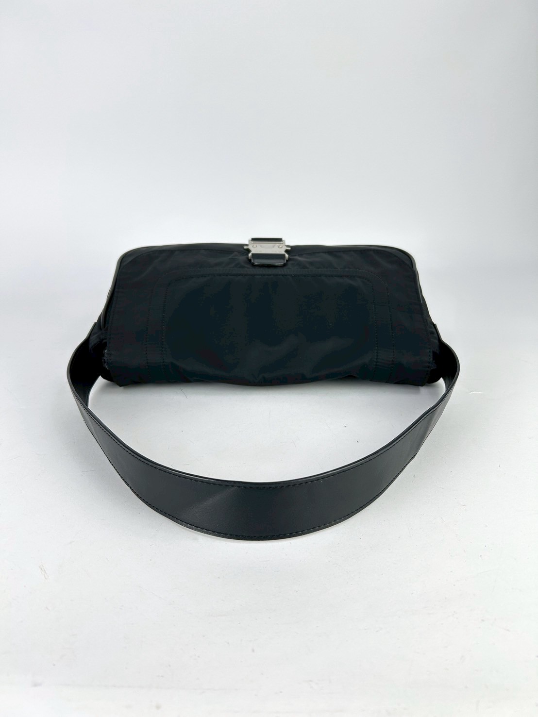 Matin kim Buckle Shoulder bag - Image 5