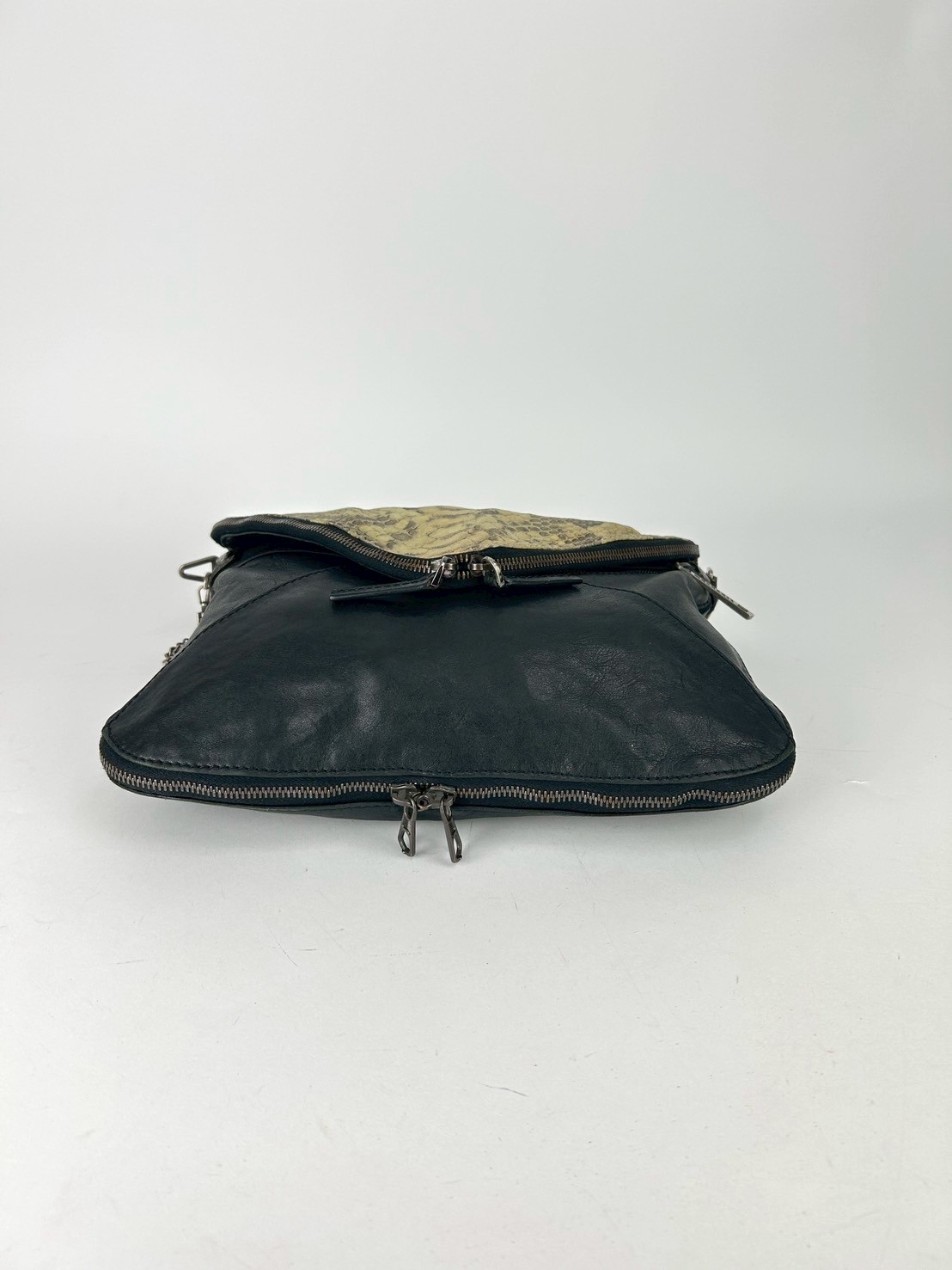 Boyy Slash Crossbody bag - Image 4