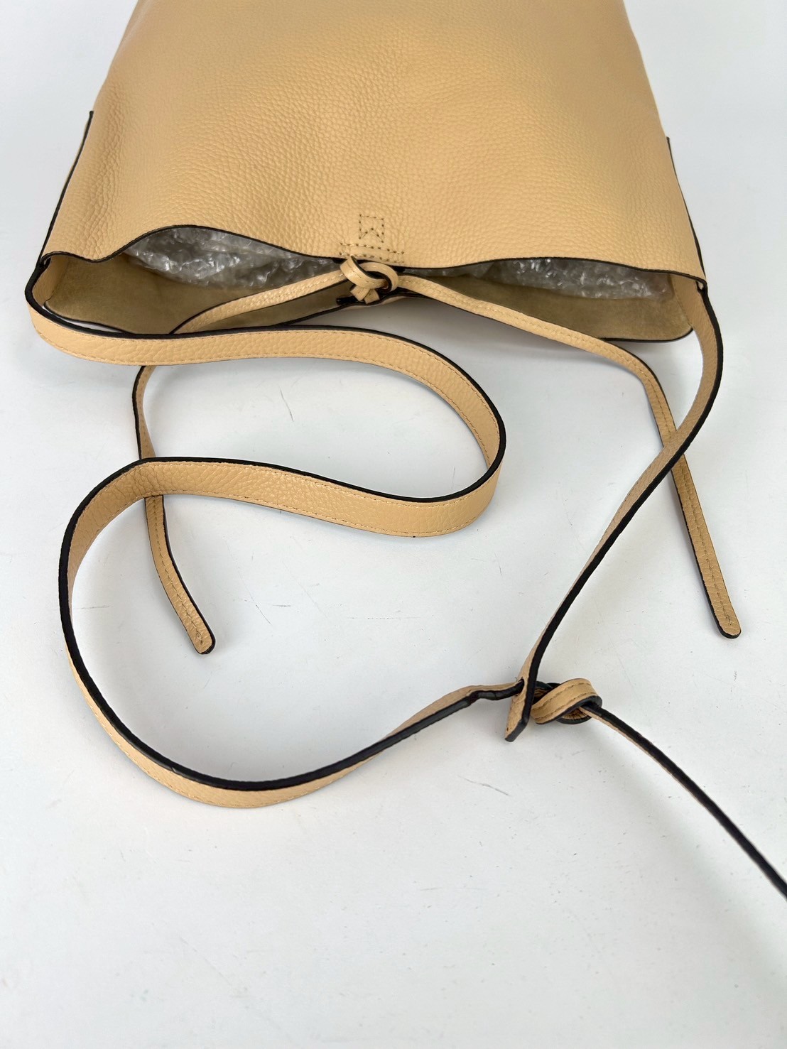Michael kors Junie Bucket bag - Image 5