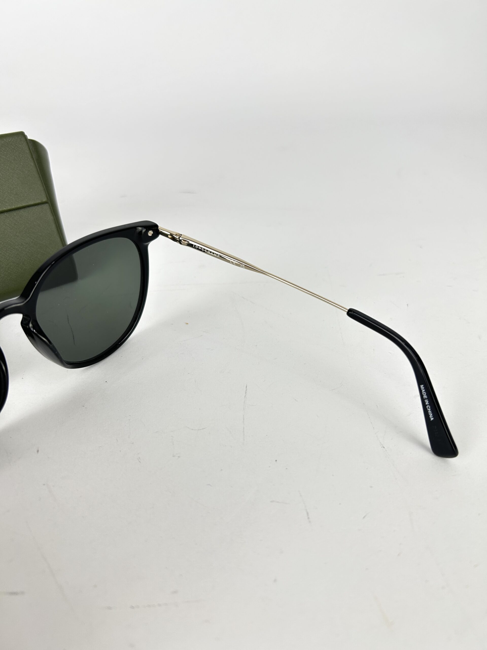 LongChamp L0646S Sunglasses - Image 6