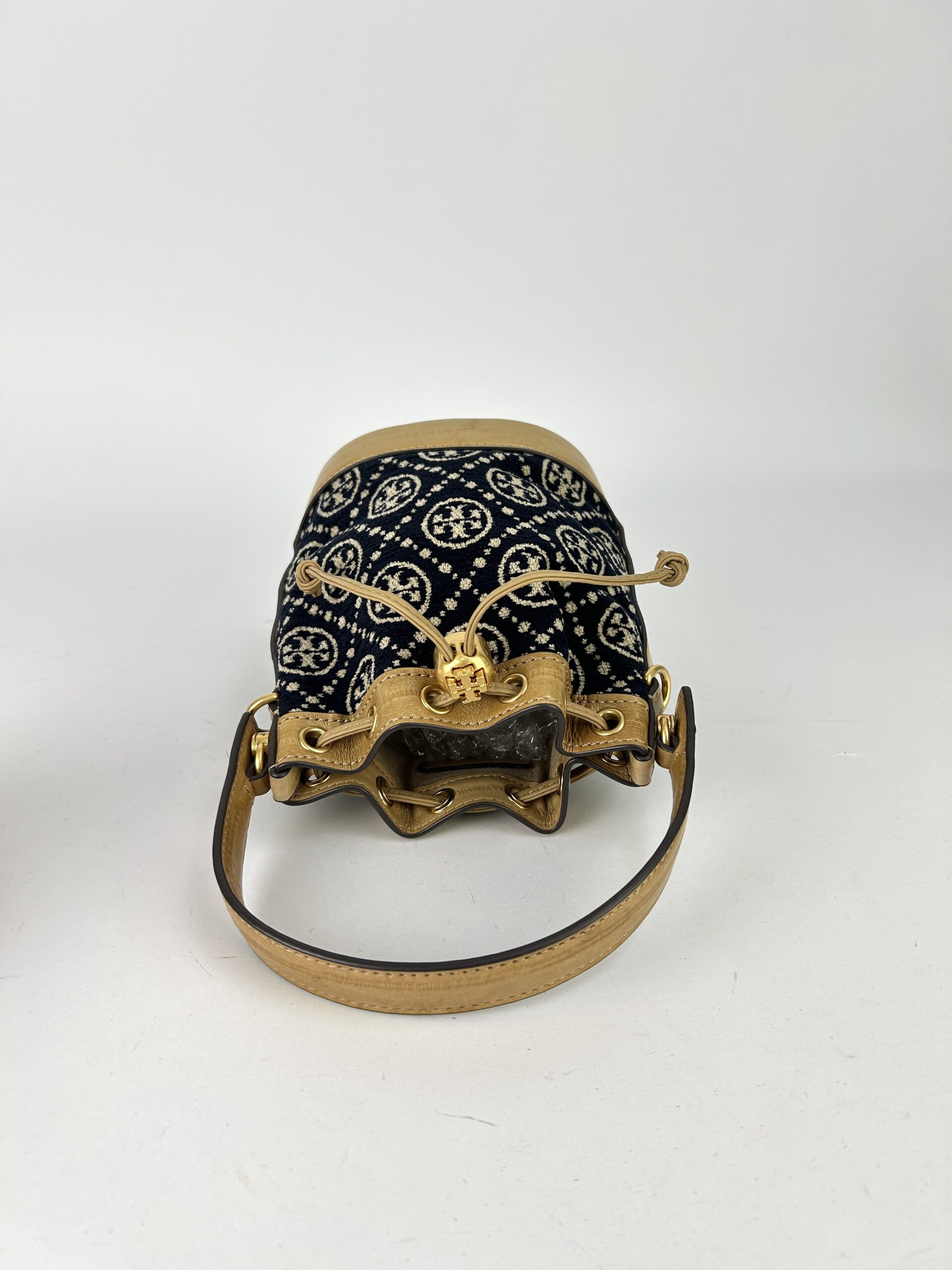 ToryBurch T Monogram Mini Bucket bag - Image 5