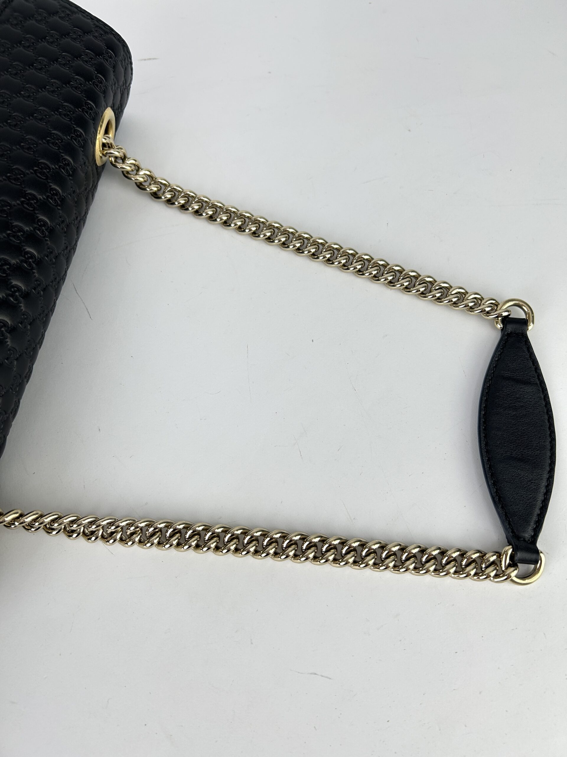 Gucci Emily Microguccissima Medium Shoulder bag - Image 5