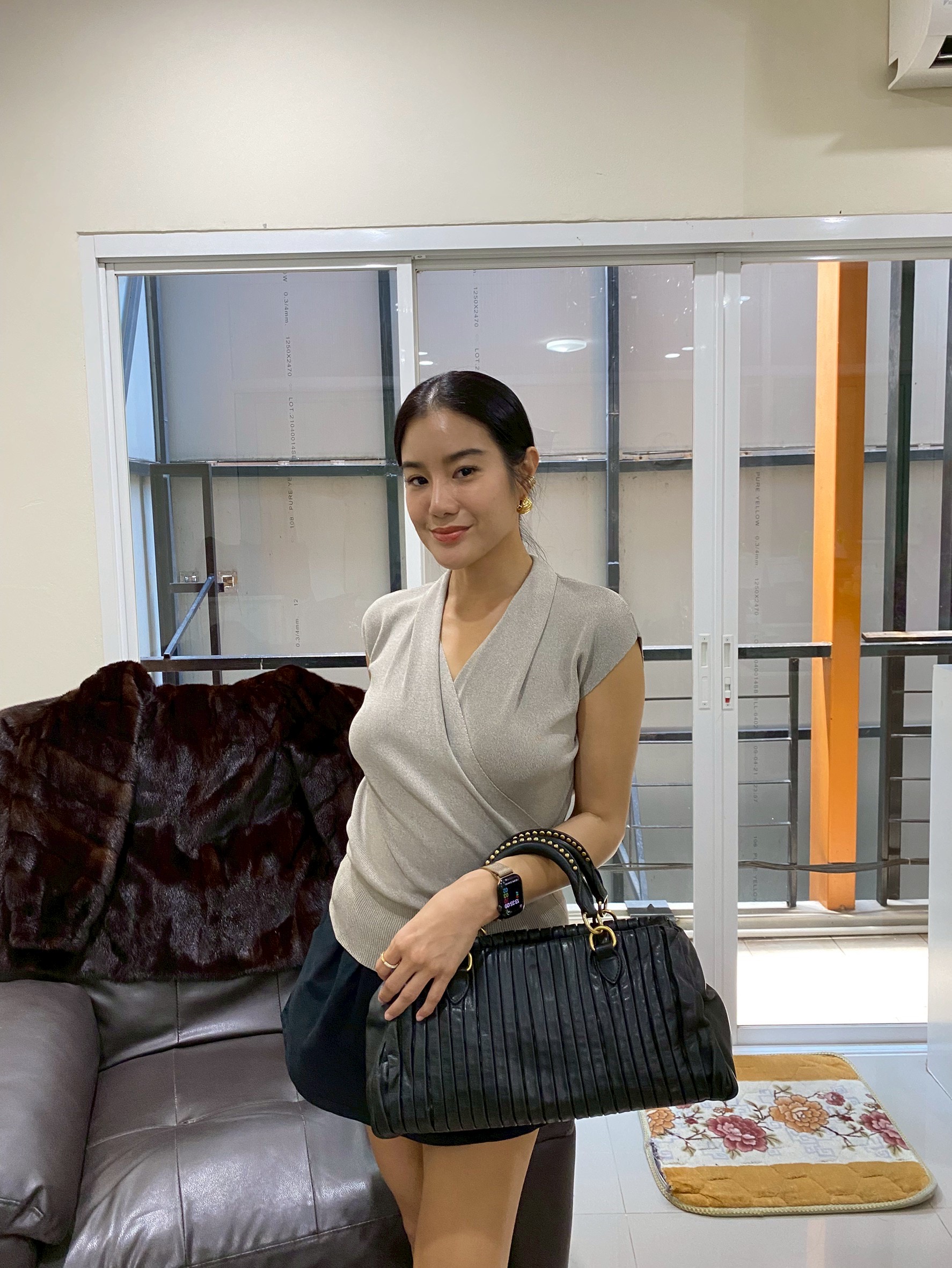 MIUMIU Boston Plisse Hand bag - Image 2