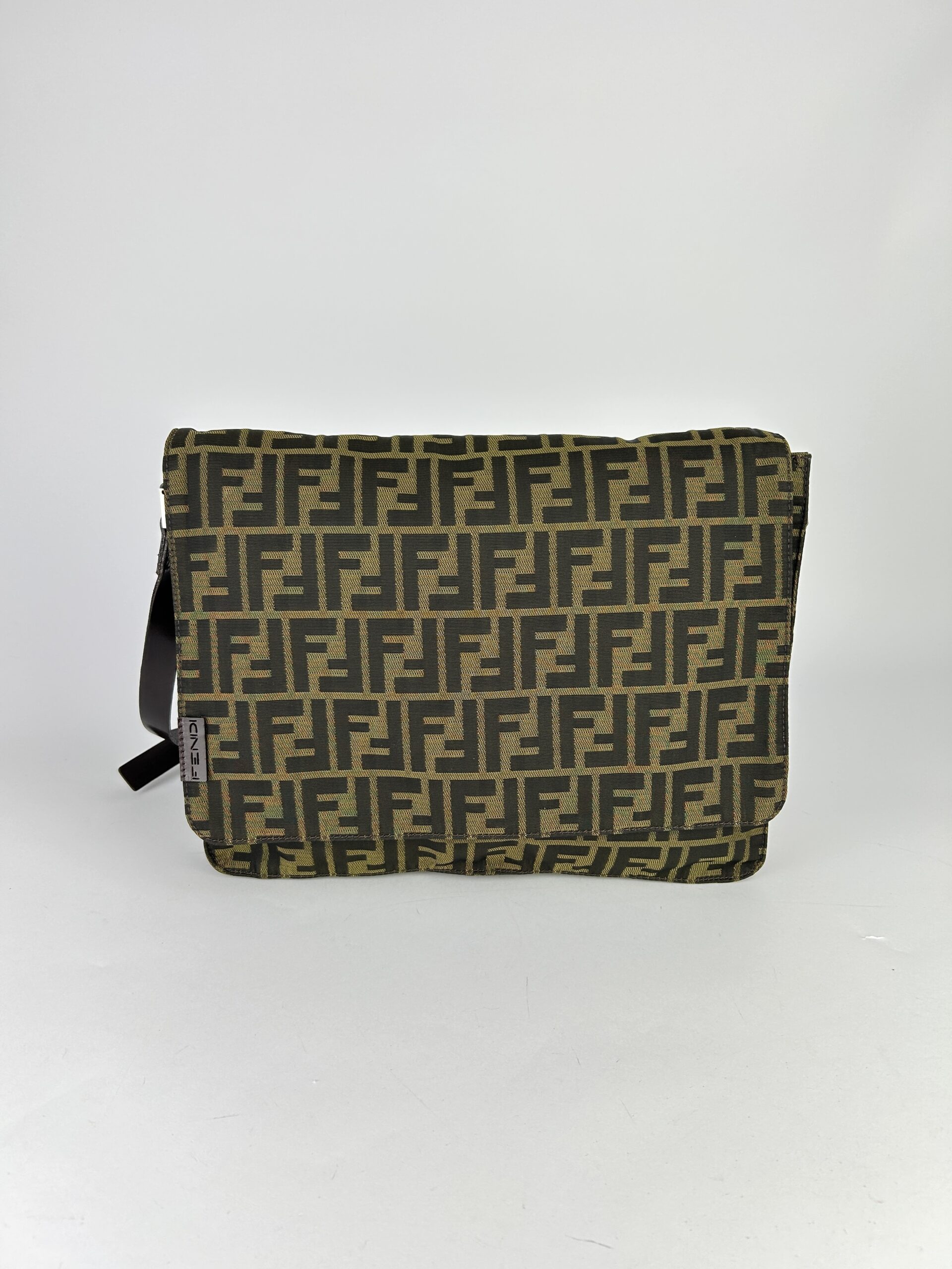 FENDI Zucca Messenger Crossbody bag - Image 3