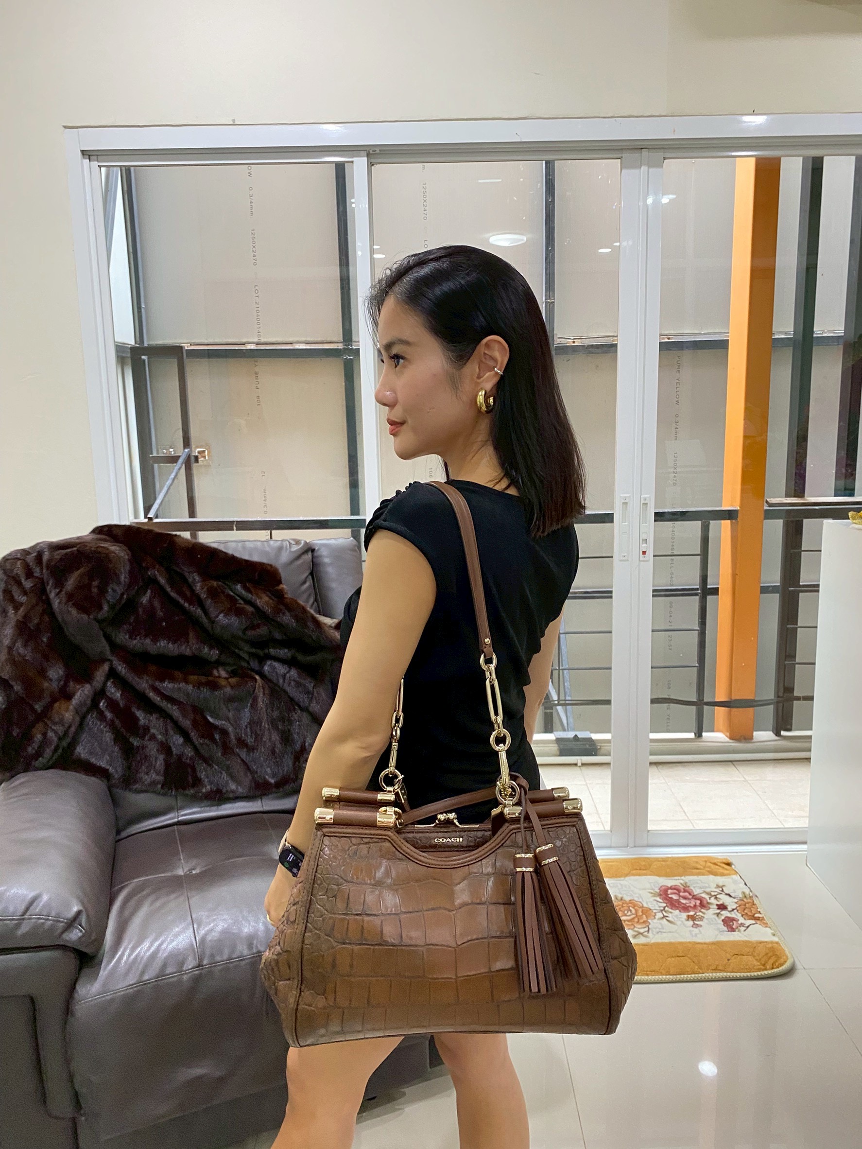 Coach Madison Croc Carrie Handler bag - Image 2