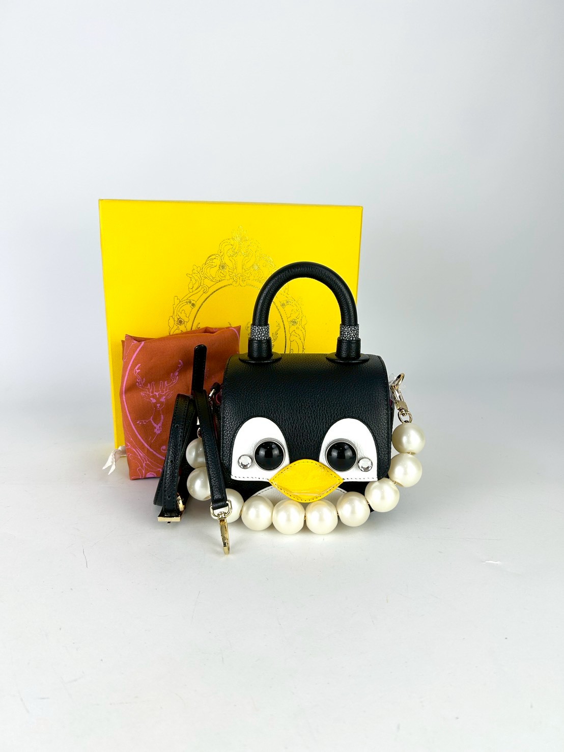 Ally Penguin Handler bag