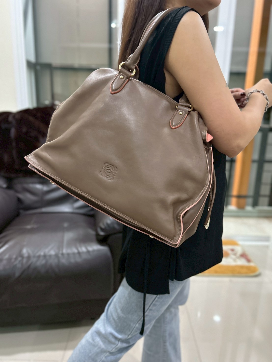 Loewe Flamenco Tote Shoulder Bag Y2013 - Image 2