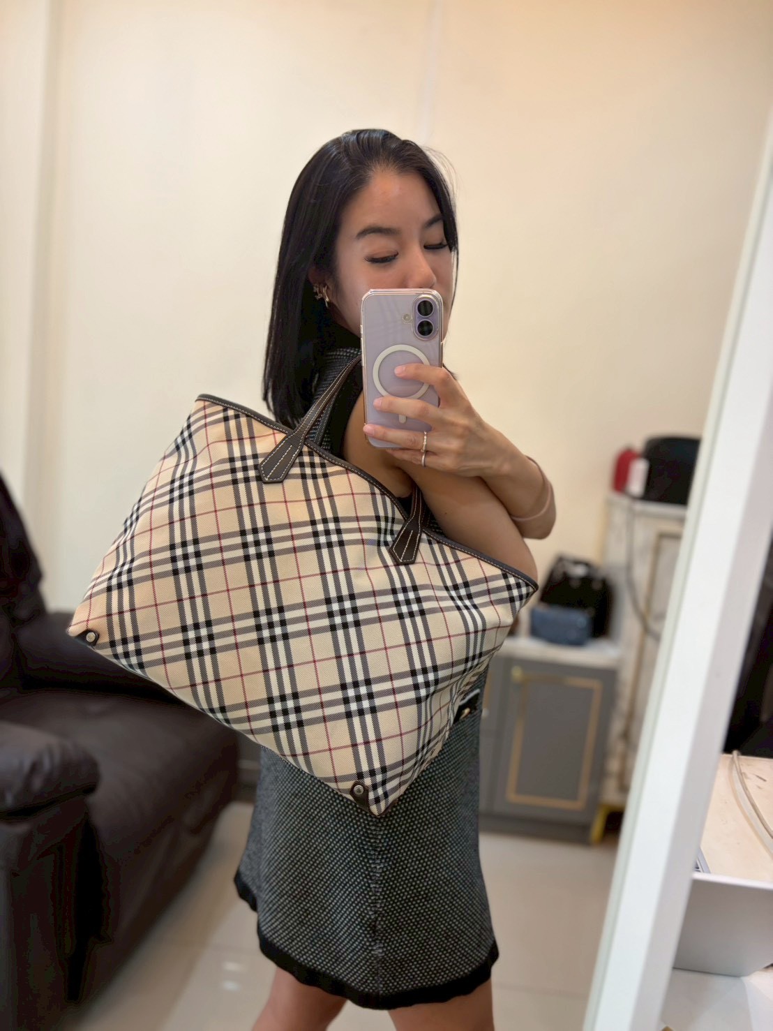 Burberry Nova Check Tore bag - Image 2