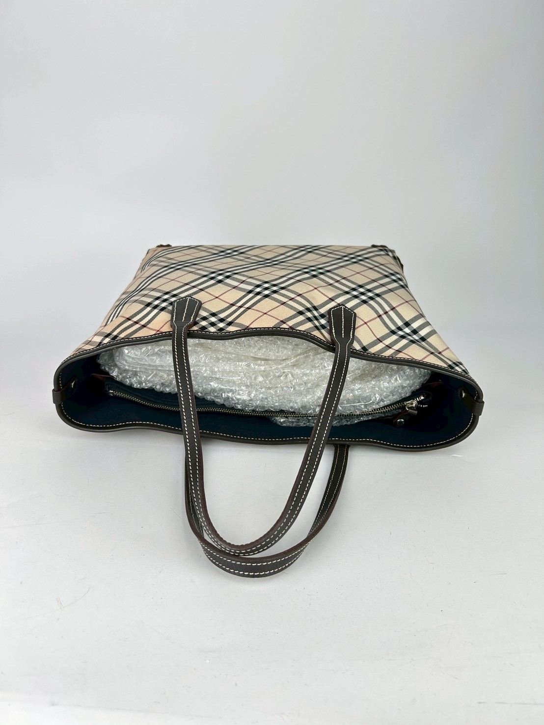 Burberry Nova Check Tore bag - Image 5