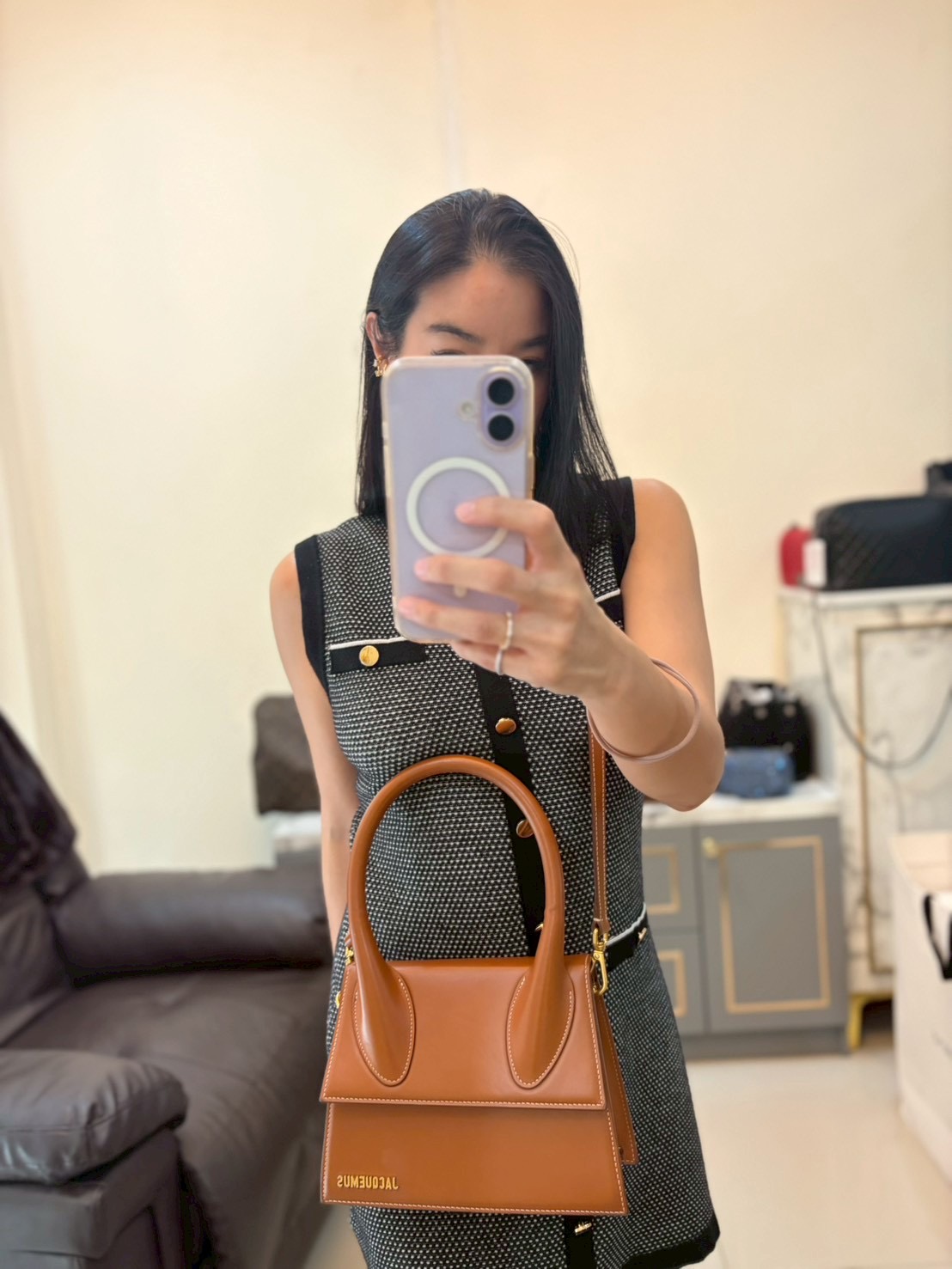 Jacquemus Le Chiquito Moyen Bag - Image 2
