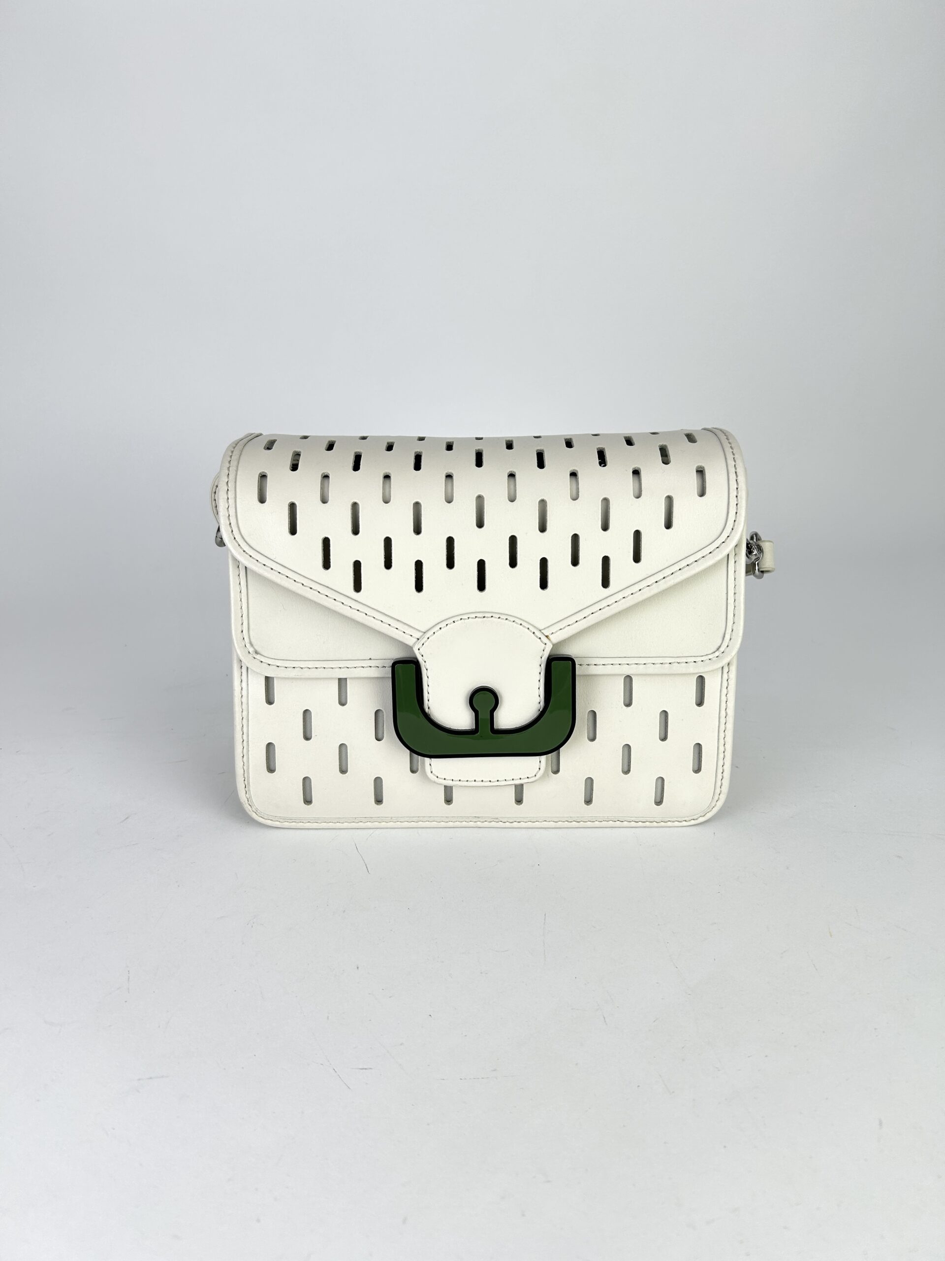 CCOCCINELLE Ambrine Perfo Handler bag - Image 3