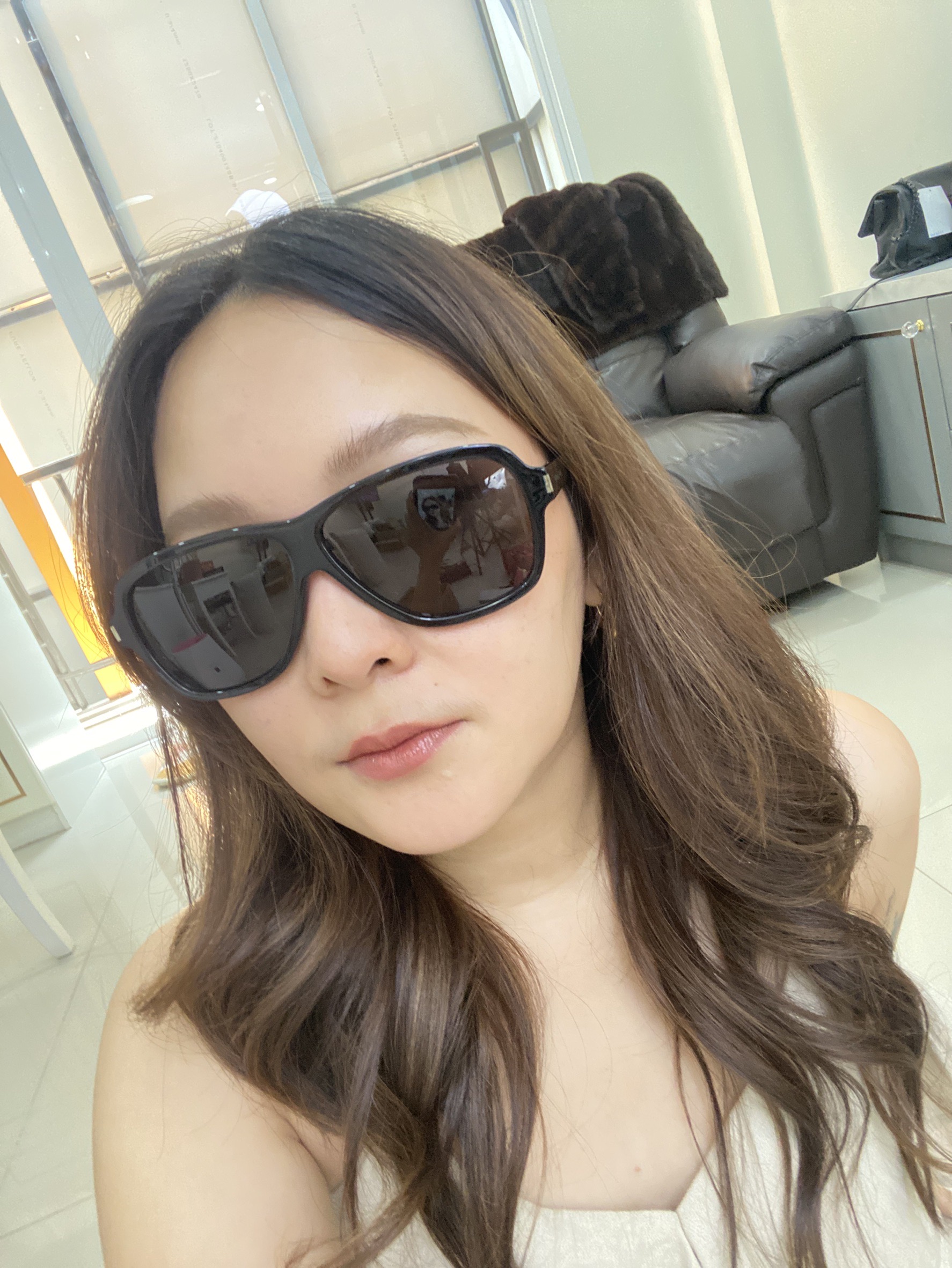 YSL SL609 Carolyn Sunglasses - Image 2