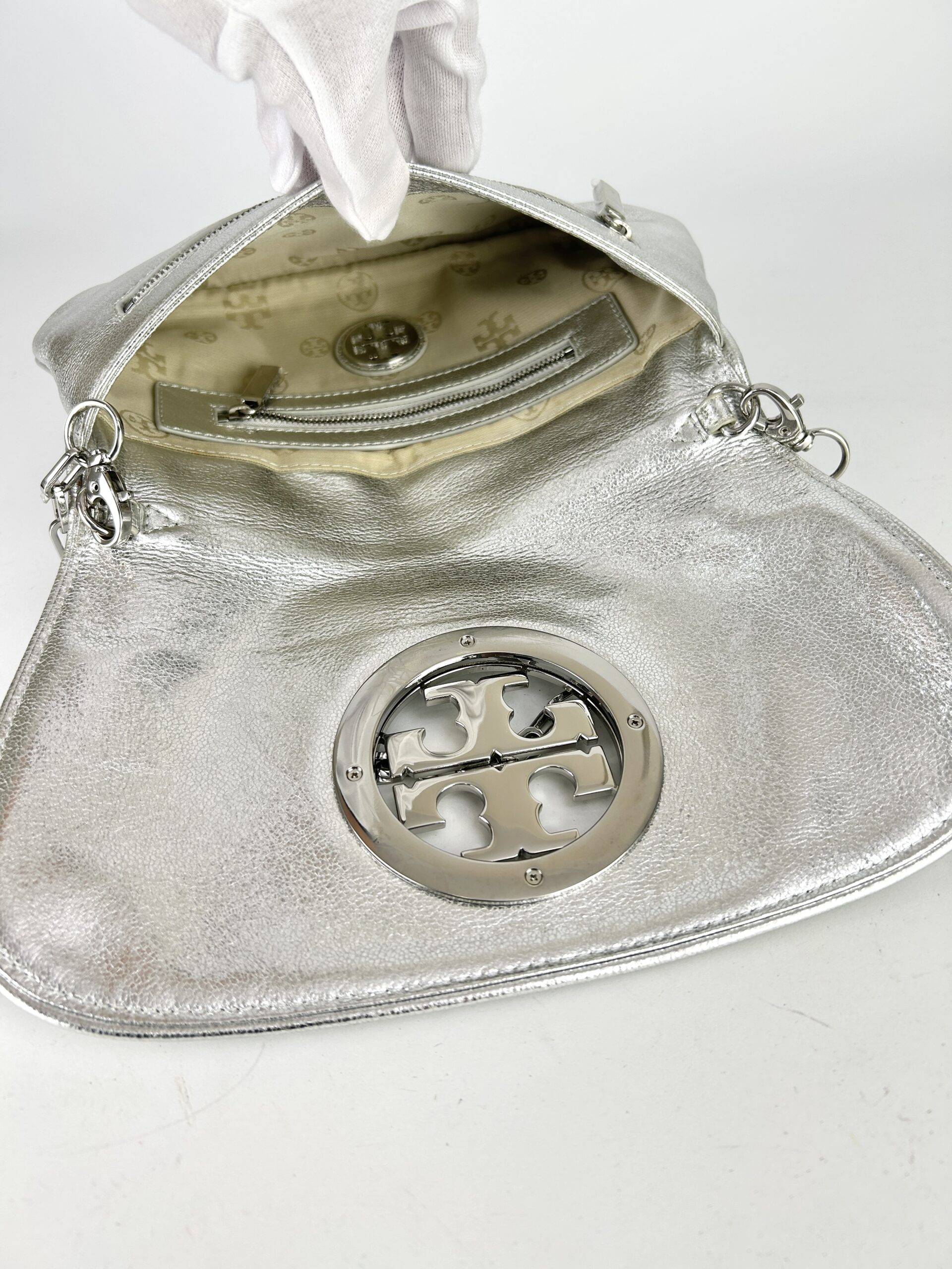 ToryBurch Reva Metallic Clutch - Image 6
