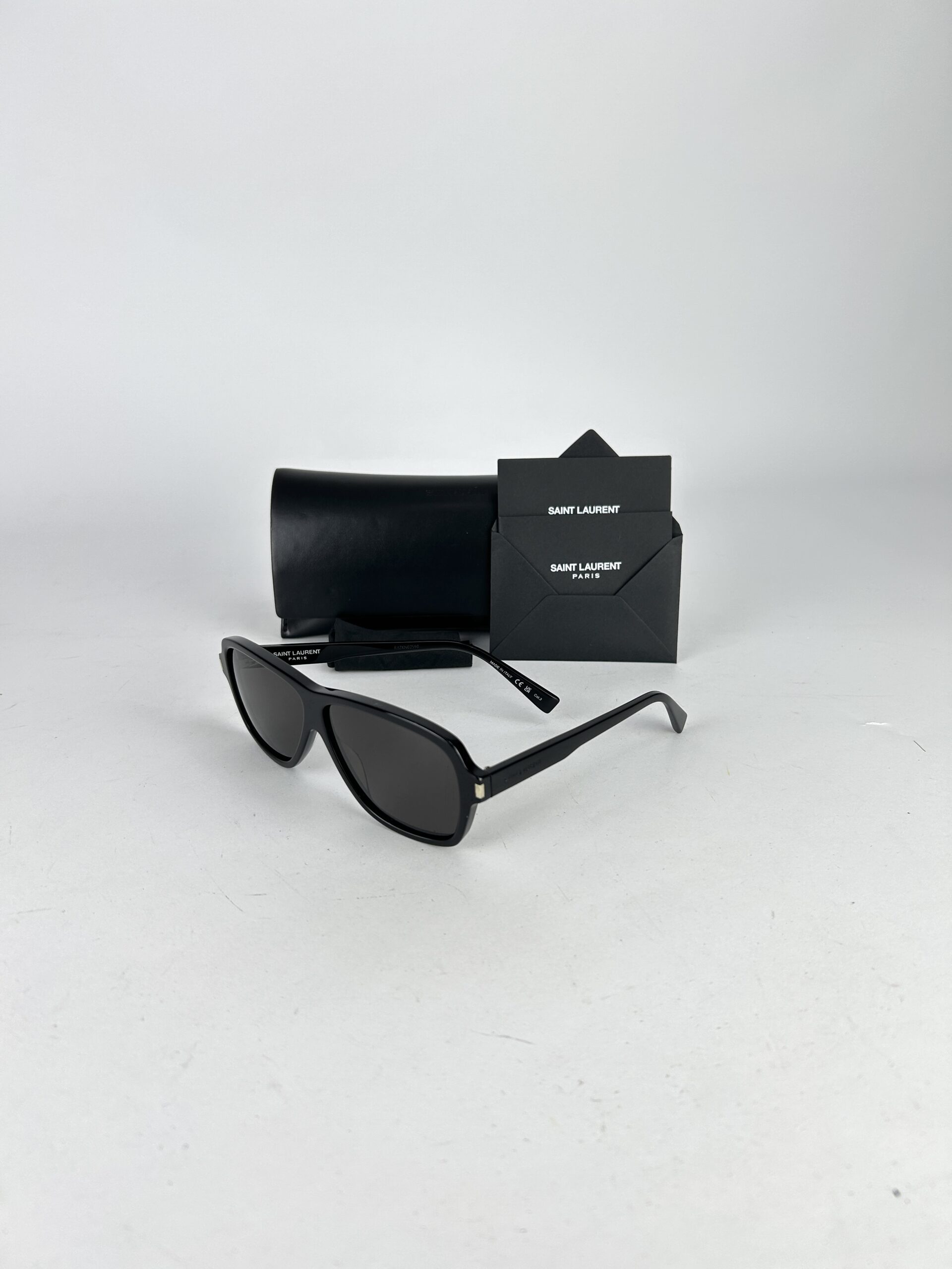 YSL SL609 Carolyn Sunglasses