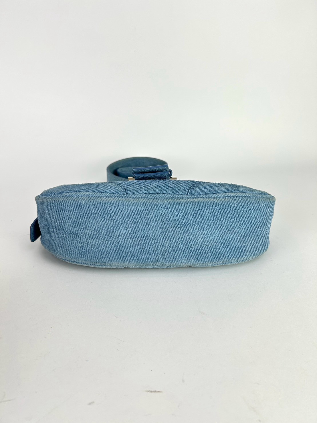 Osoi Hobo Brocle Bag - Image 4