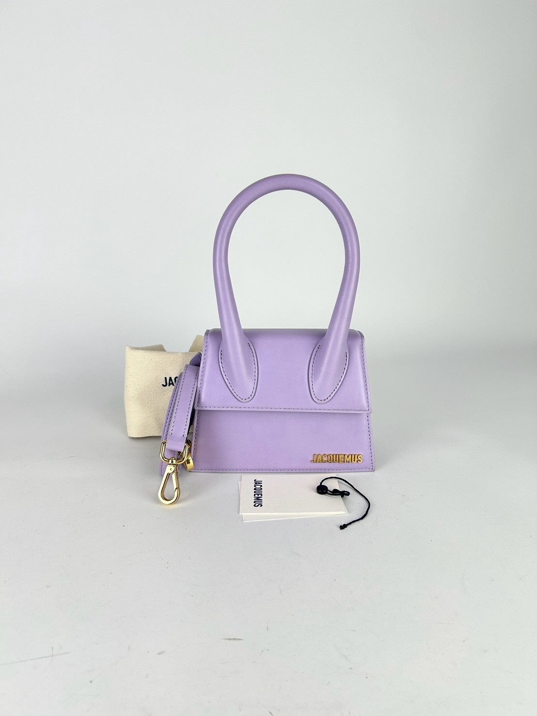 Jacquemus Le Chiquito Moyen Bag