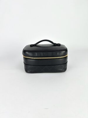 Chanel  Vintage Bicoloe Vanity Pouch Holo 2