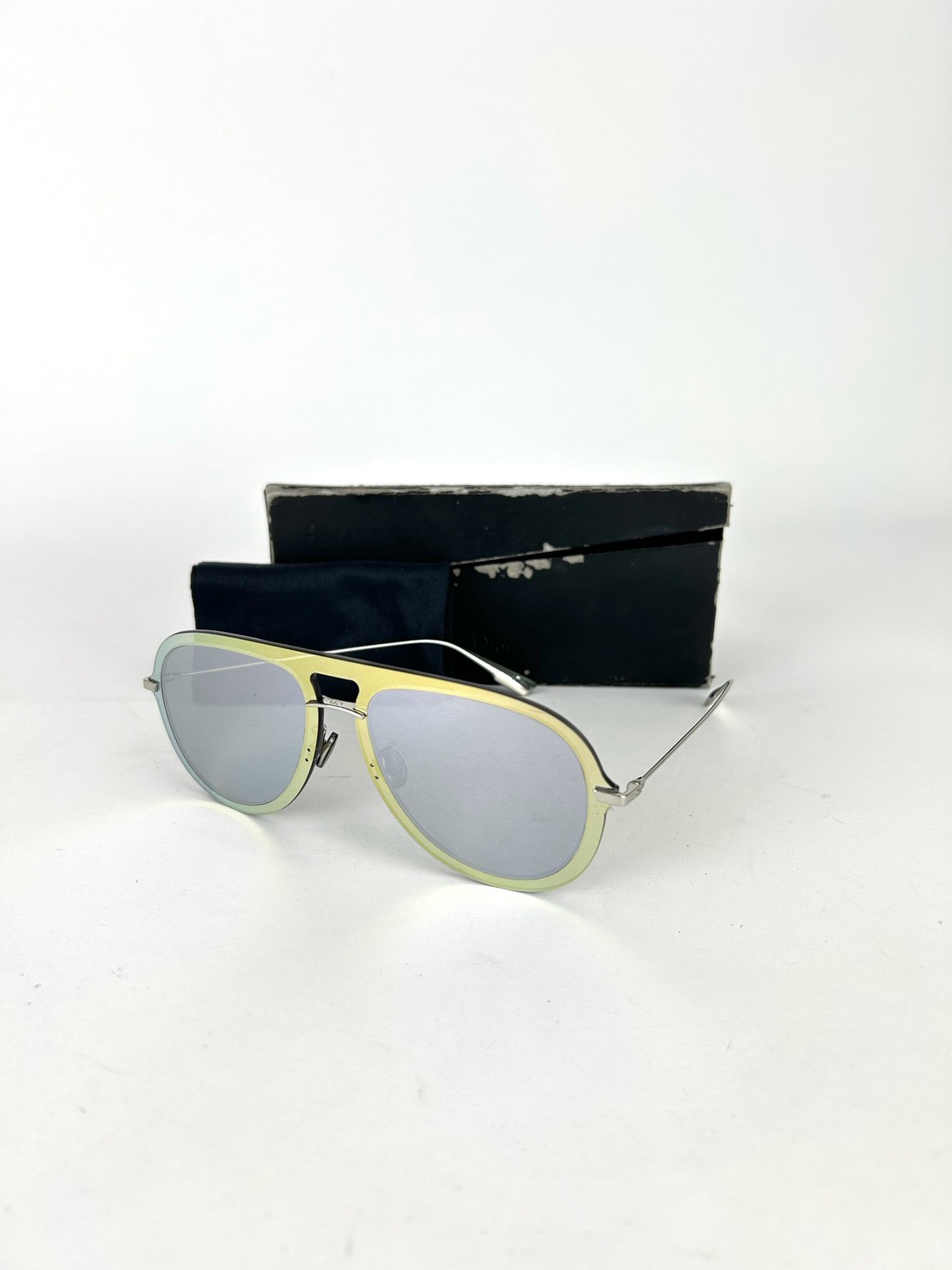 Dior Ultim Sunglasses