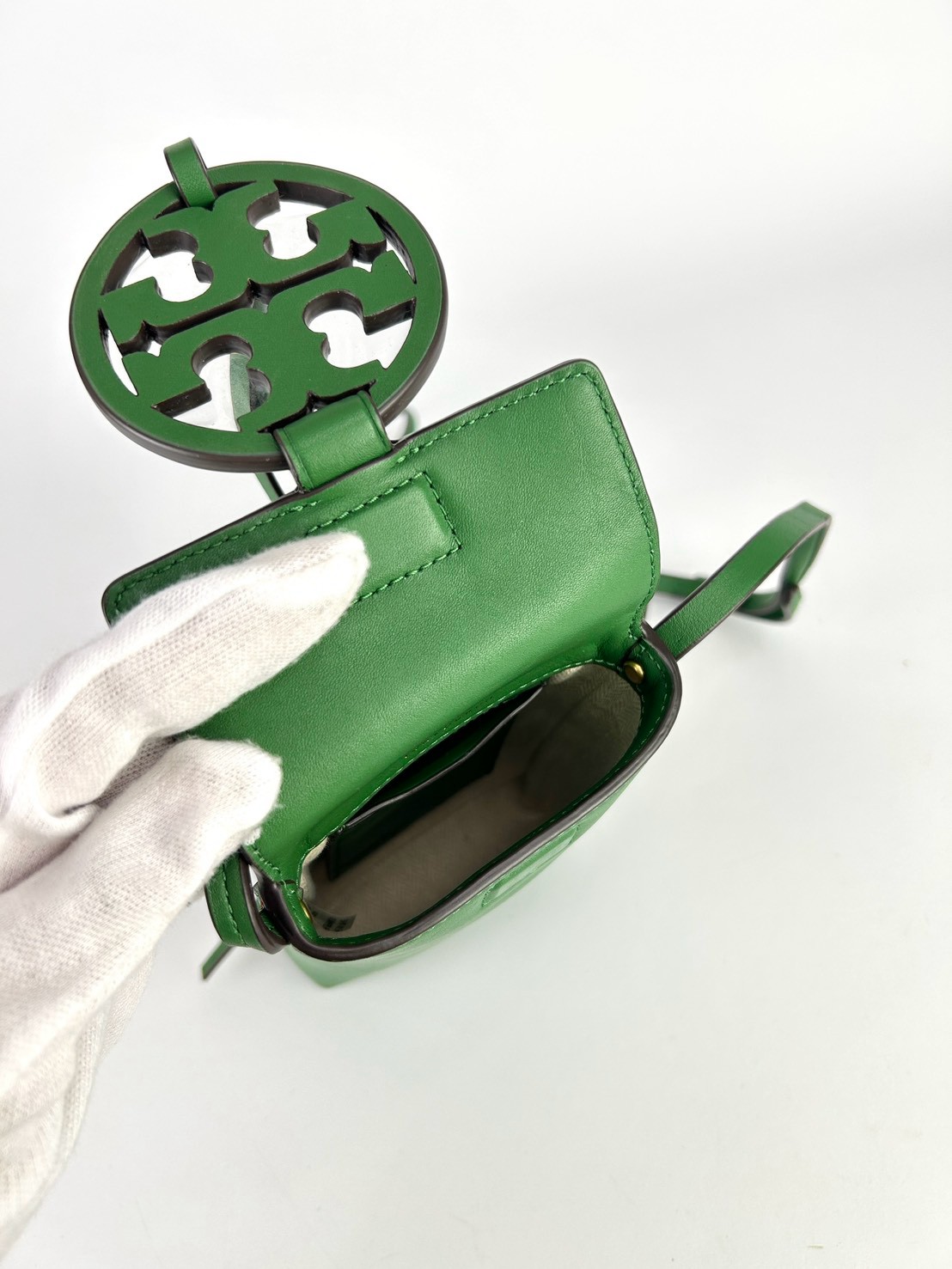 Tory Burch Miller Metal Phone Crossbody bag - Image 6