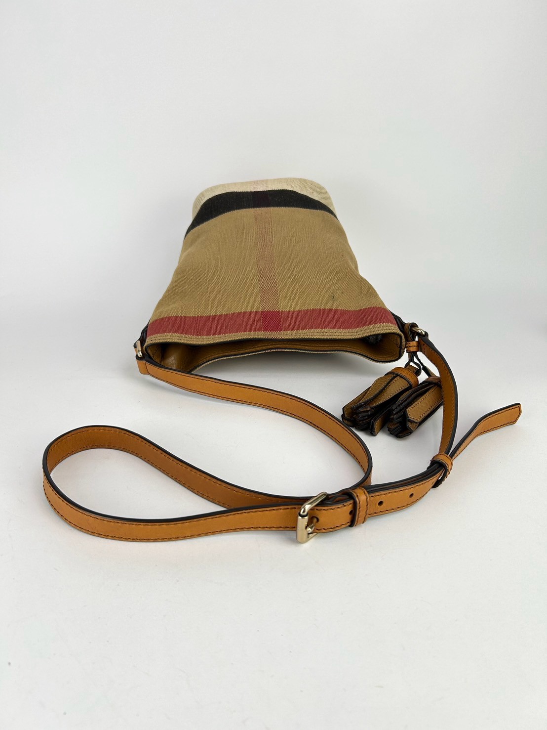 Burberry Ashby Canvas Check Bucket bag - Image 5