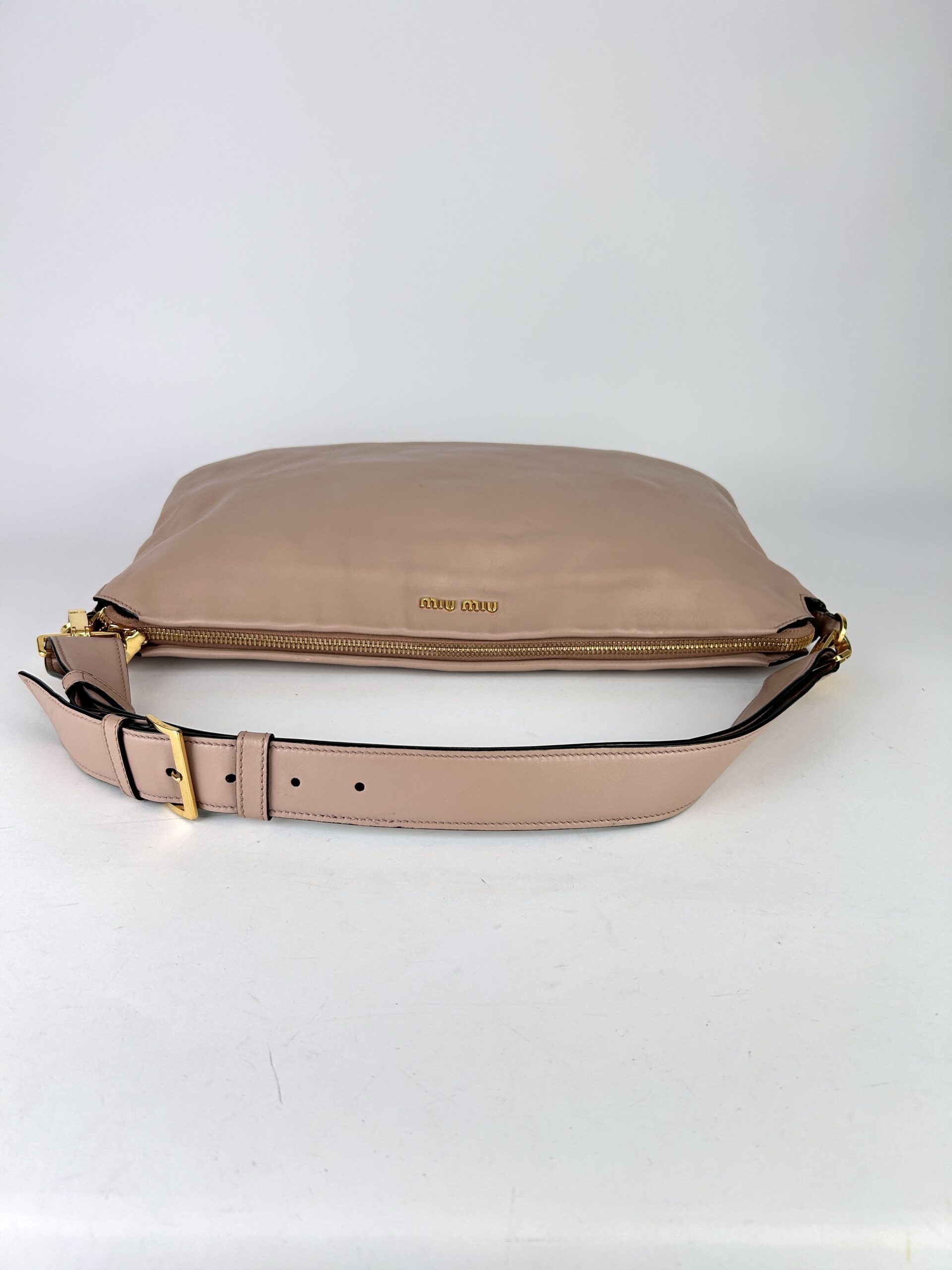 MIUMIU Cloud Hobo bag - Image 5