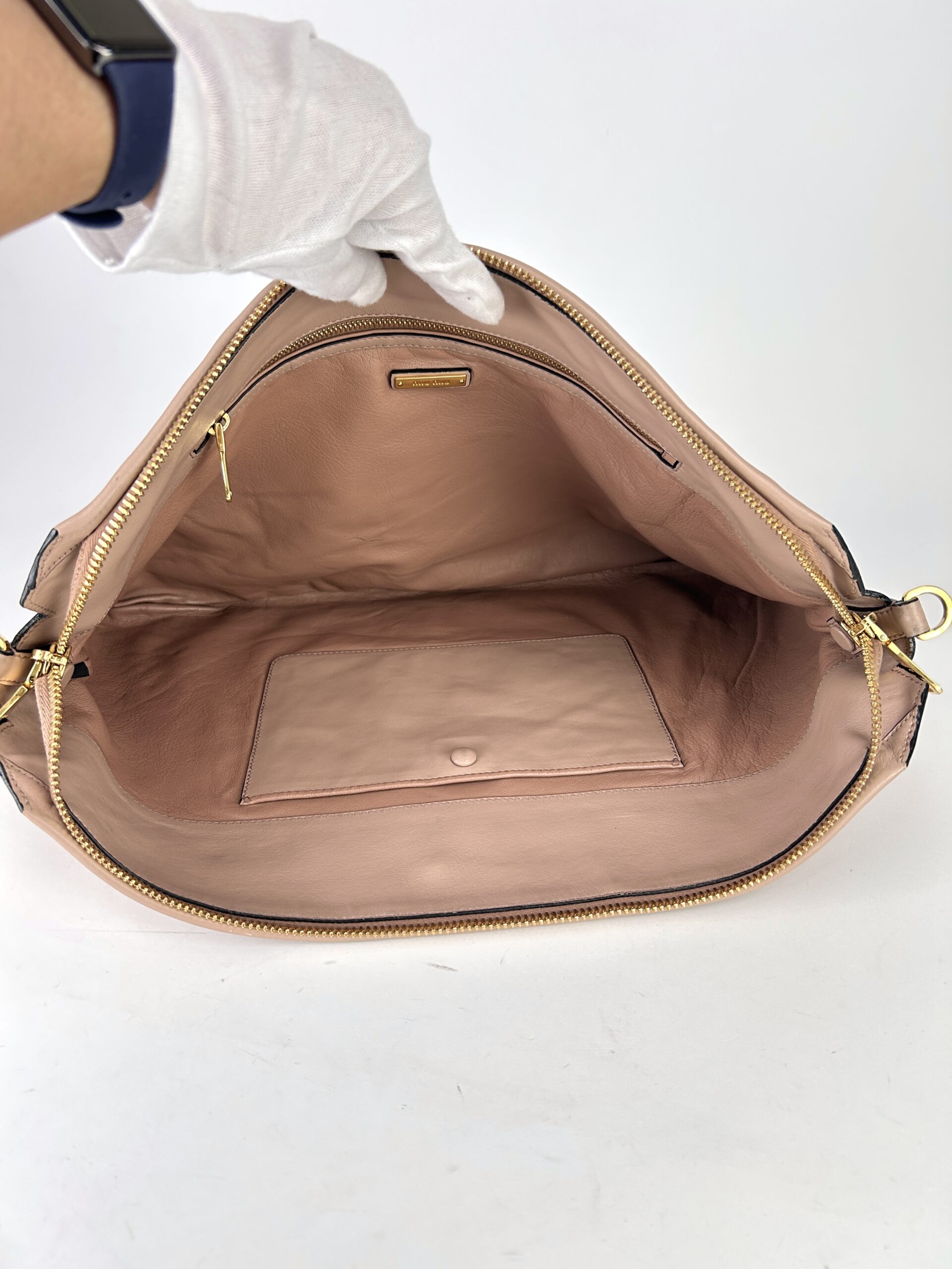 MIUMIU Cloud Hobo bag - Image 6